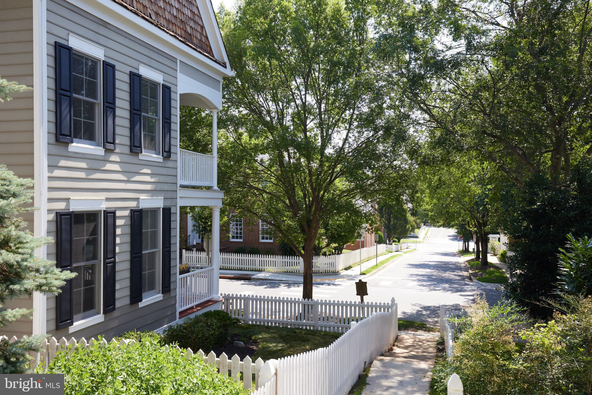 KENTLANDS HILL DISTRICT - Residential