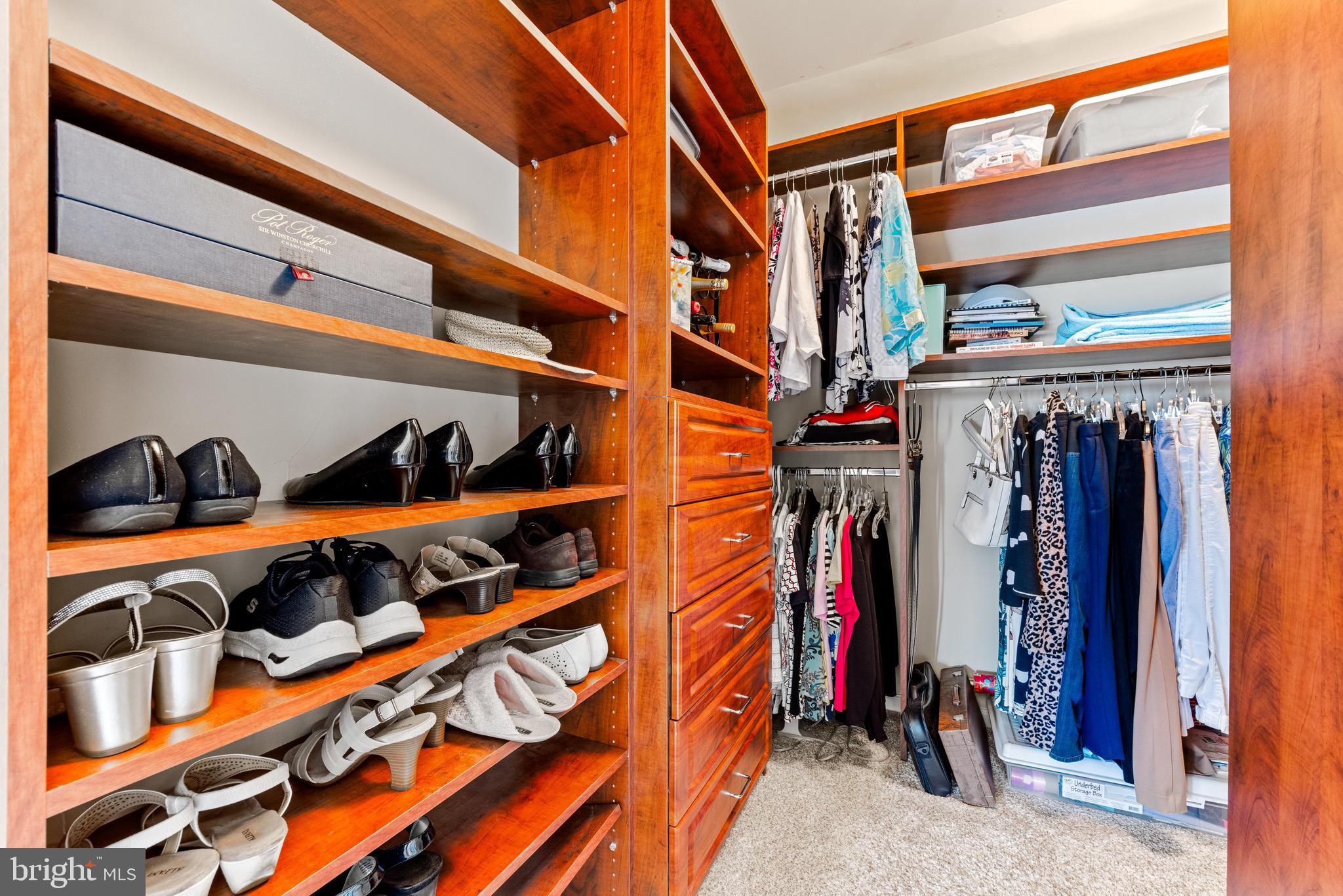 EDEN BROOK - Residential