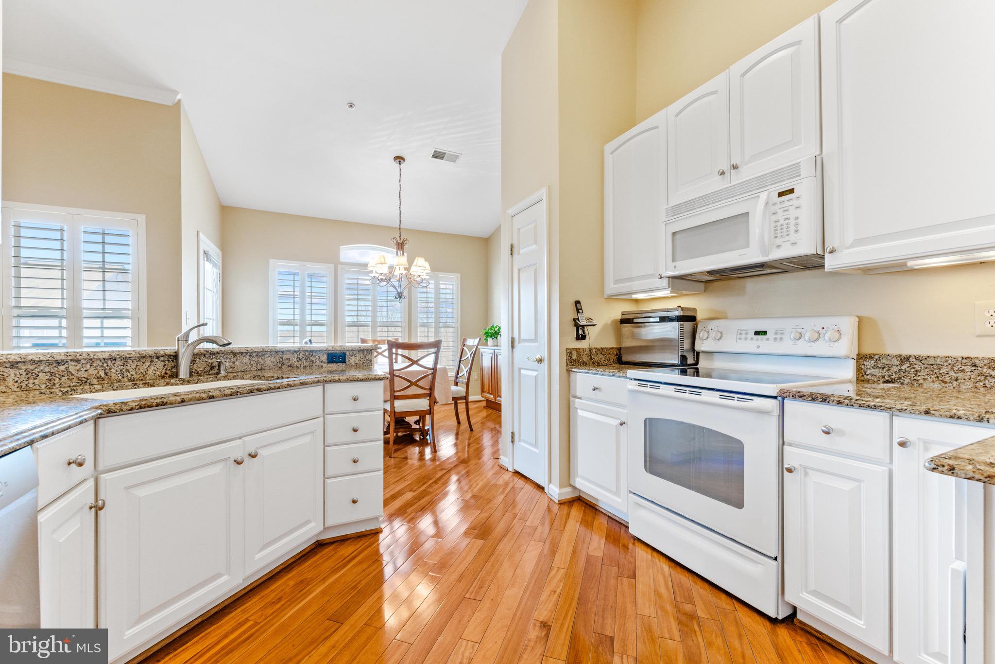 EDEN BROOK - Residential