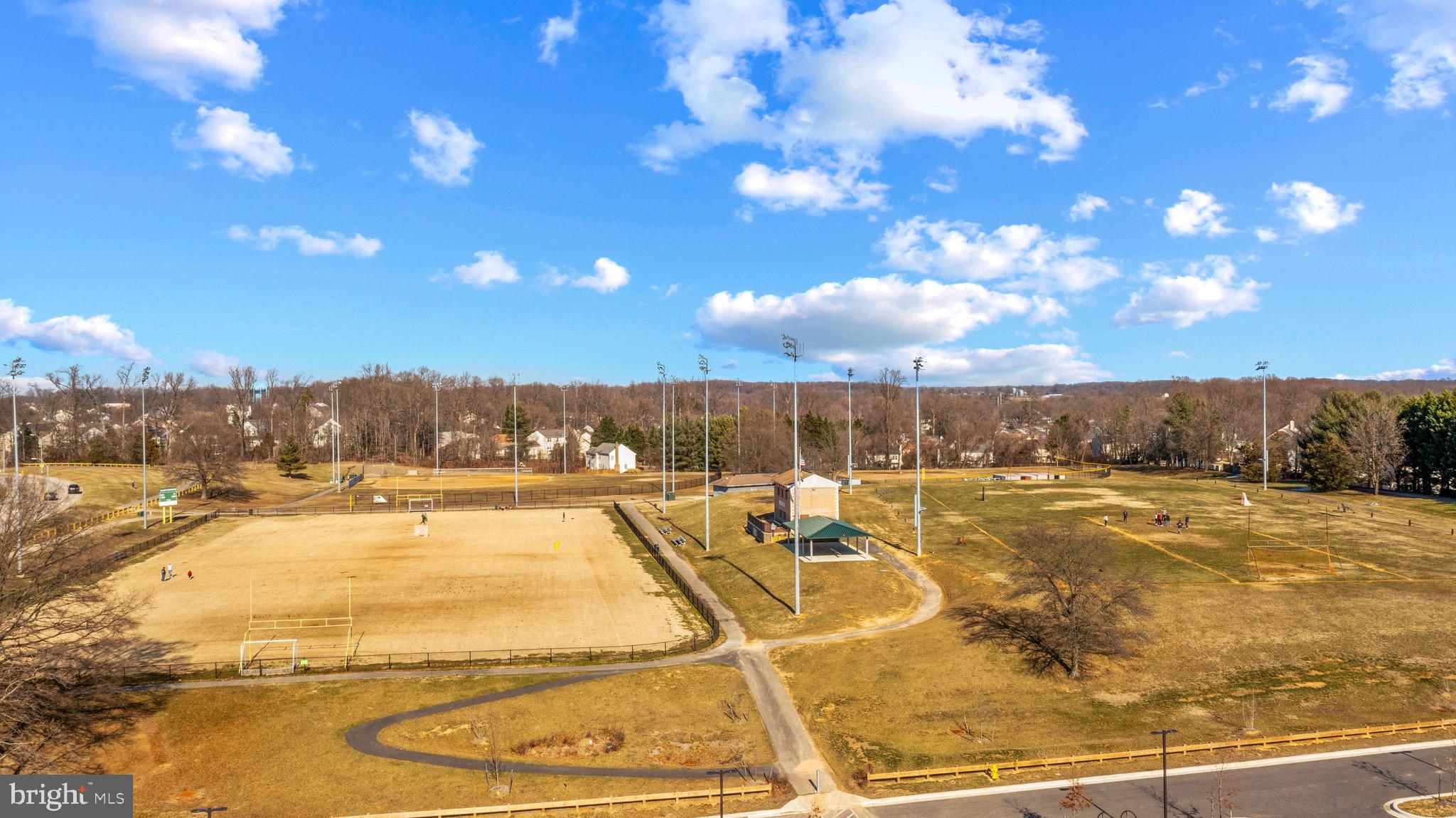 EDEN BROOK - Residential