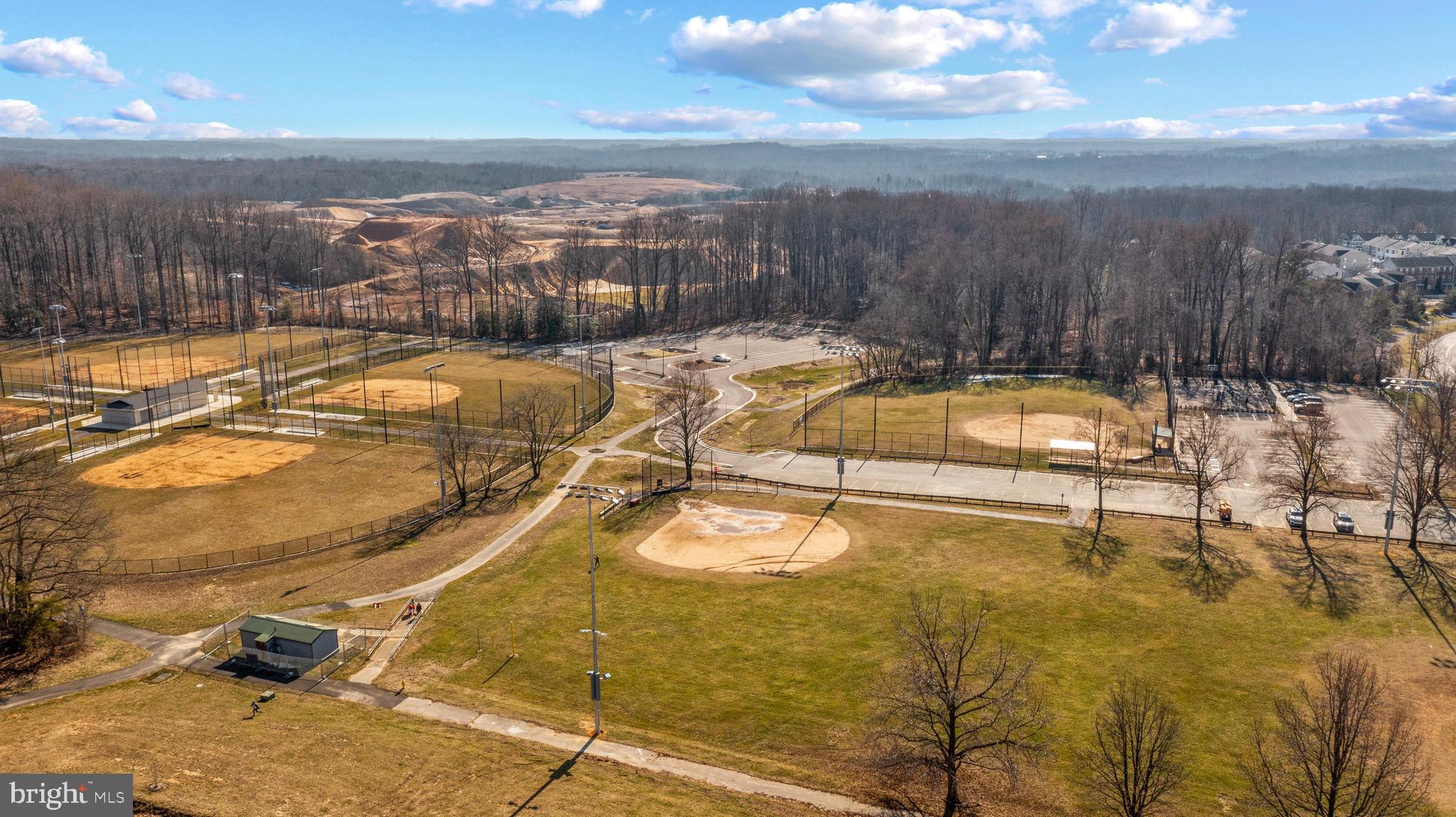 EDEN BROOK - Residential