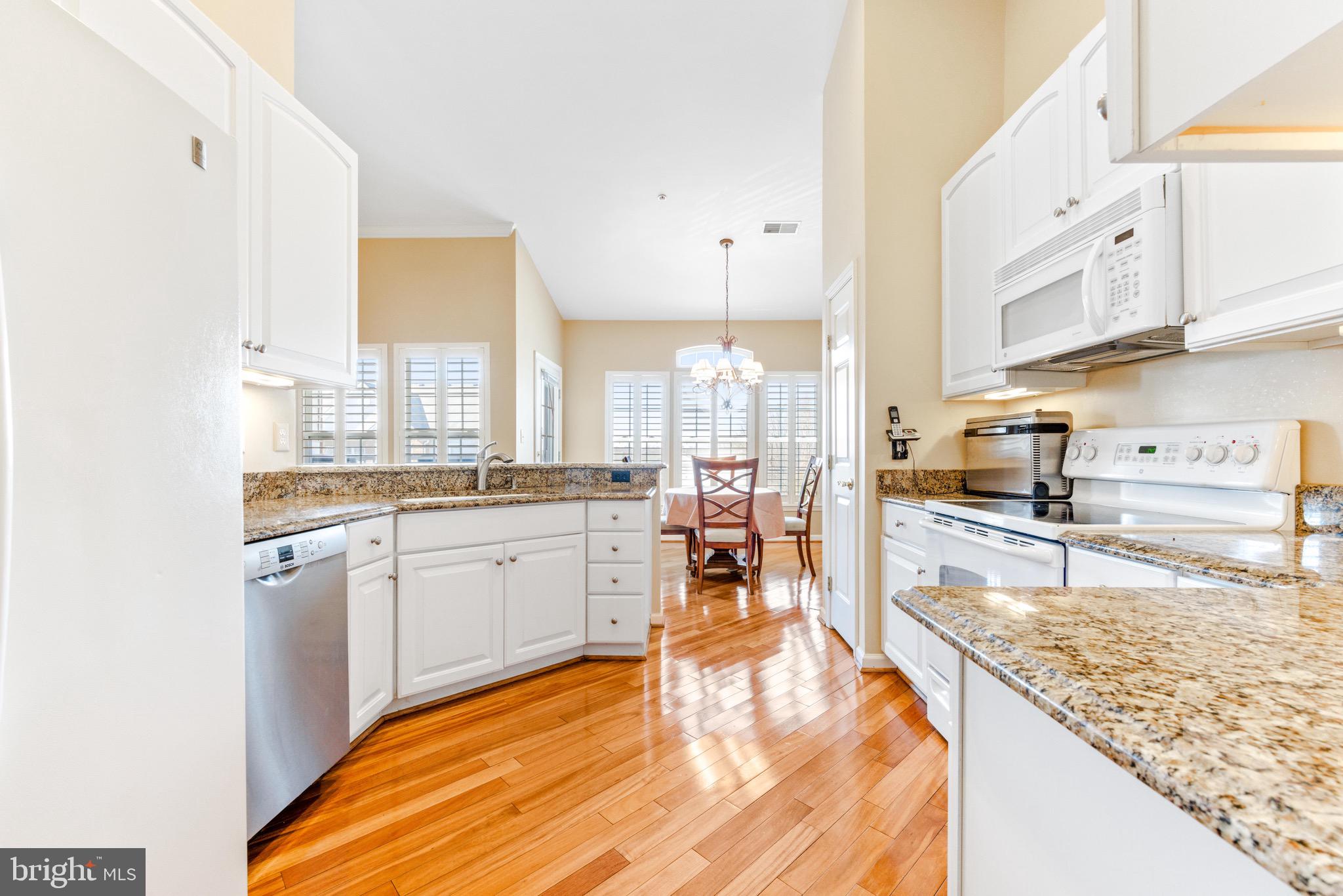 EDEN BROOK - Residential