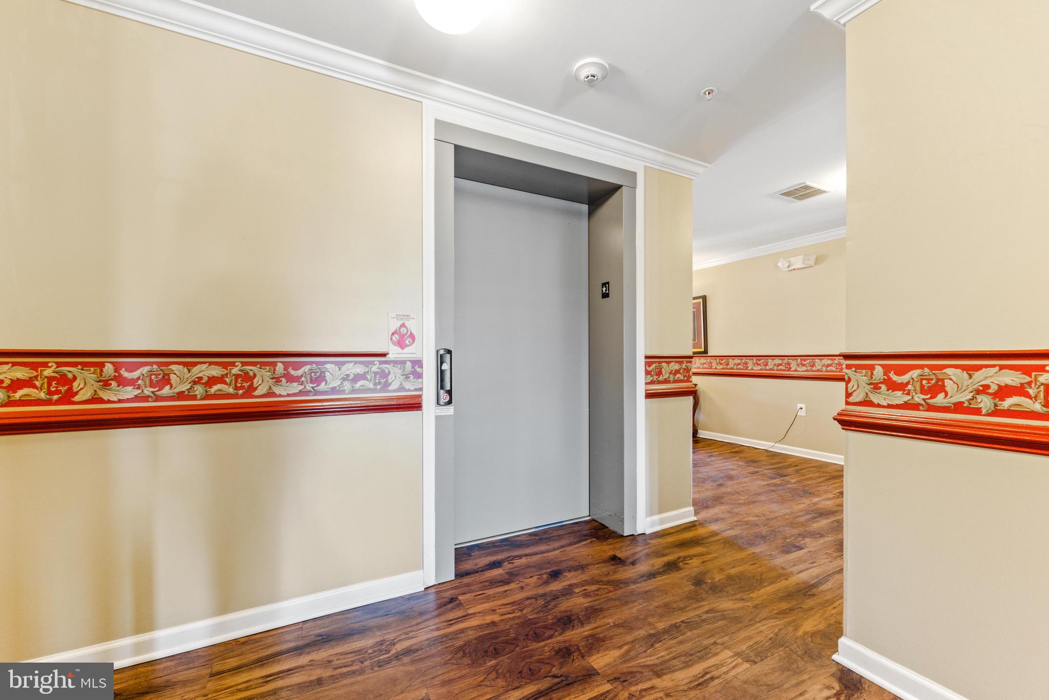 EDEN BROOK - Residential