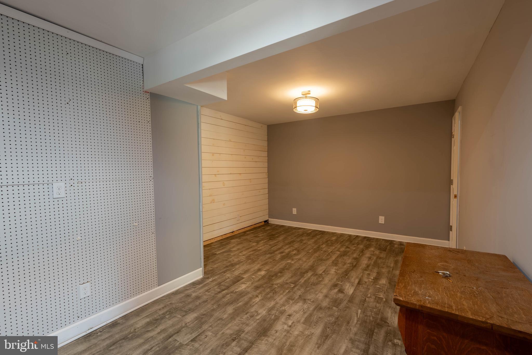 CHERRY HILL - Residential