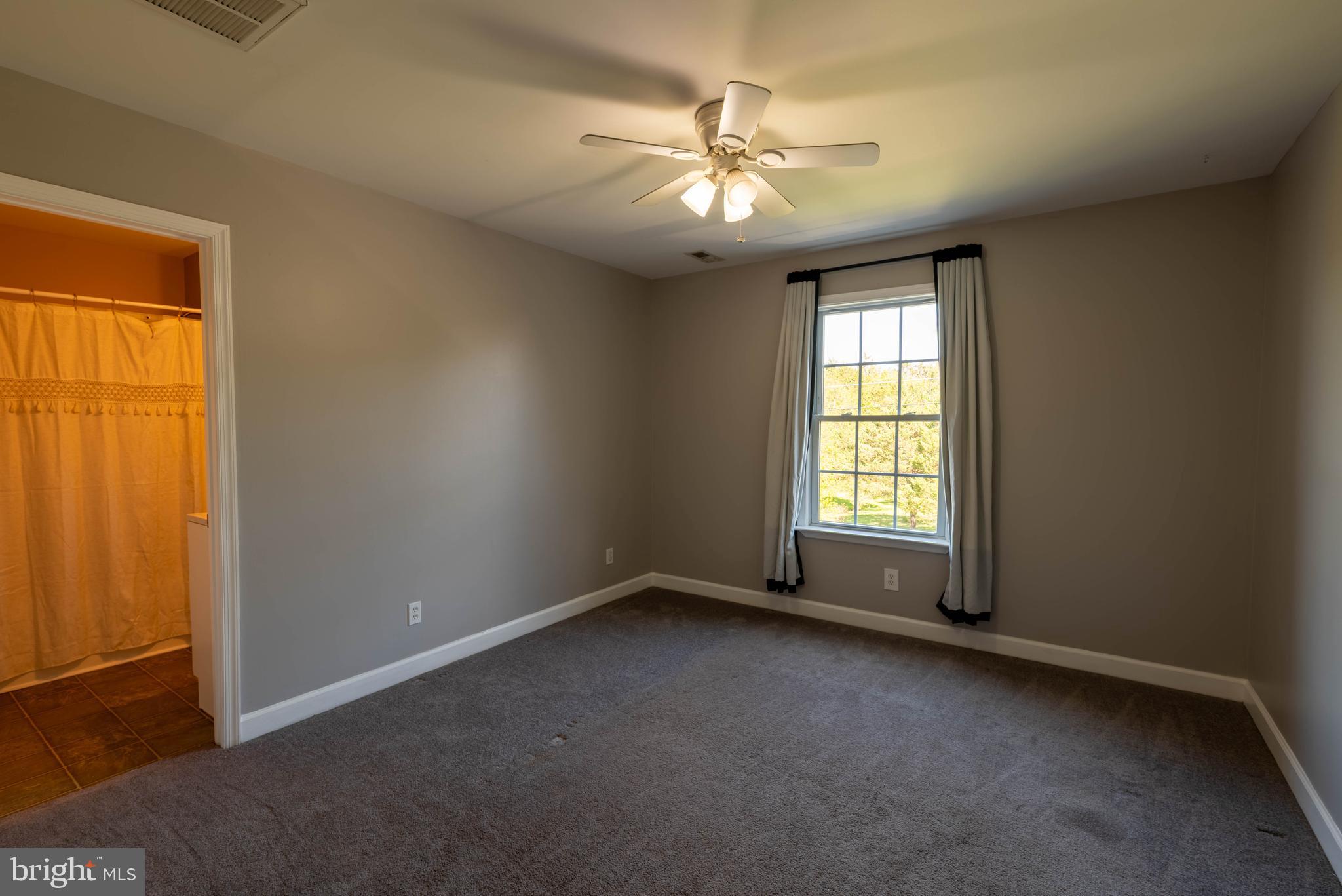 CHERRY HILL - Residential