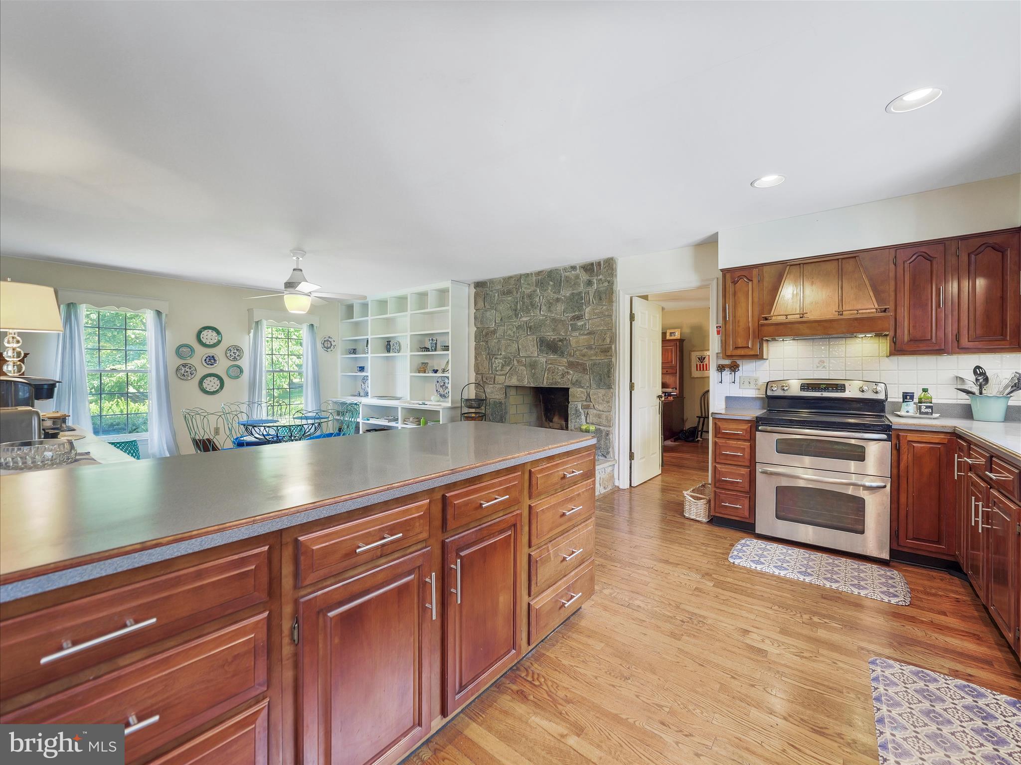 GLENN MEADOWS - Residential