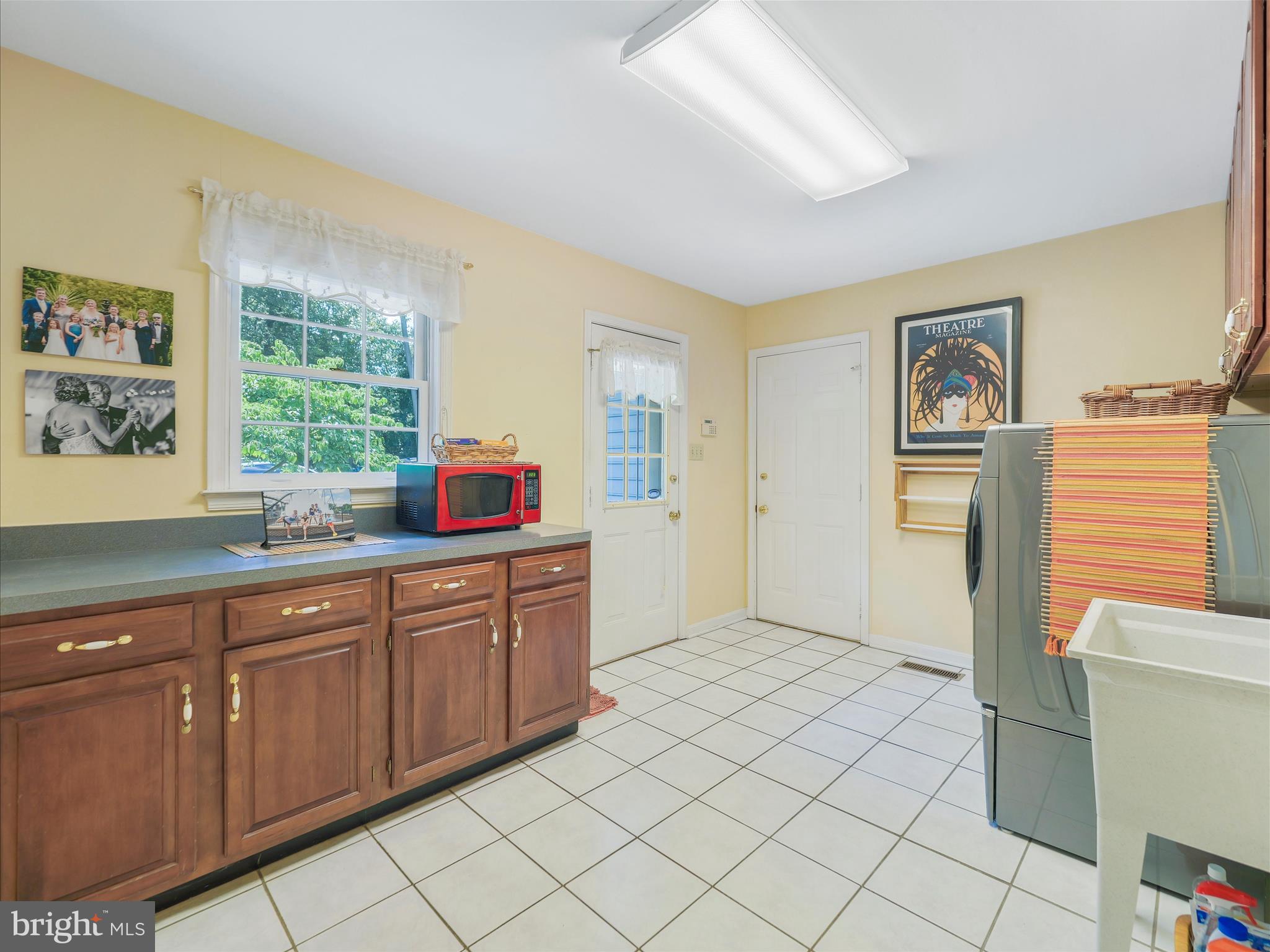 GLENN MEADOWS - Residential