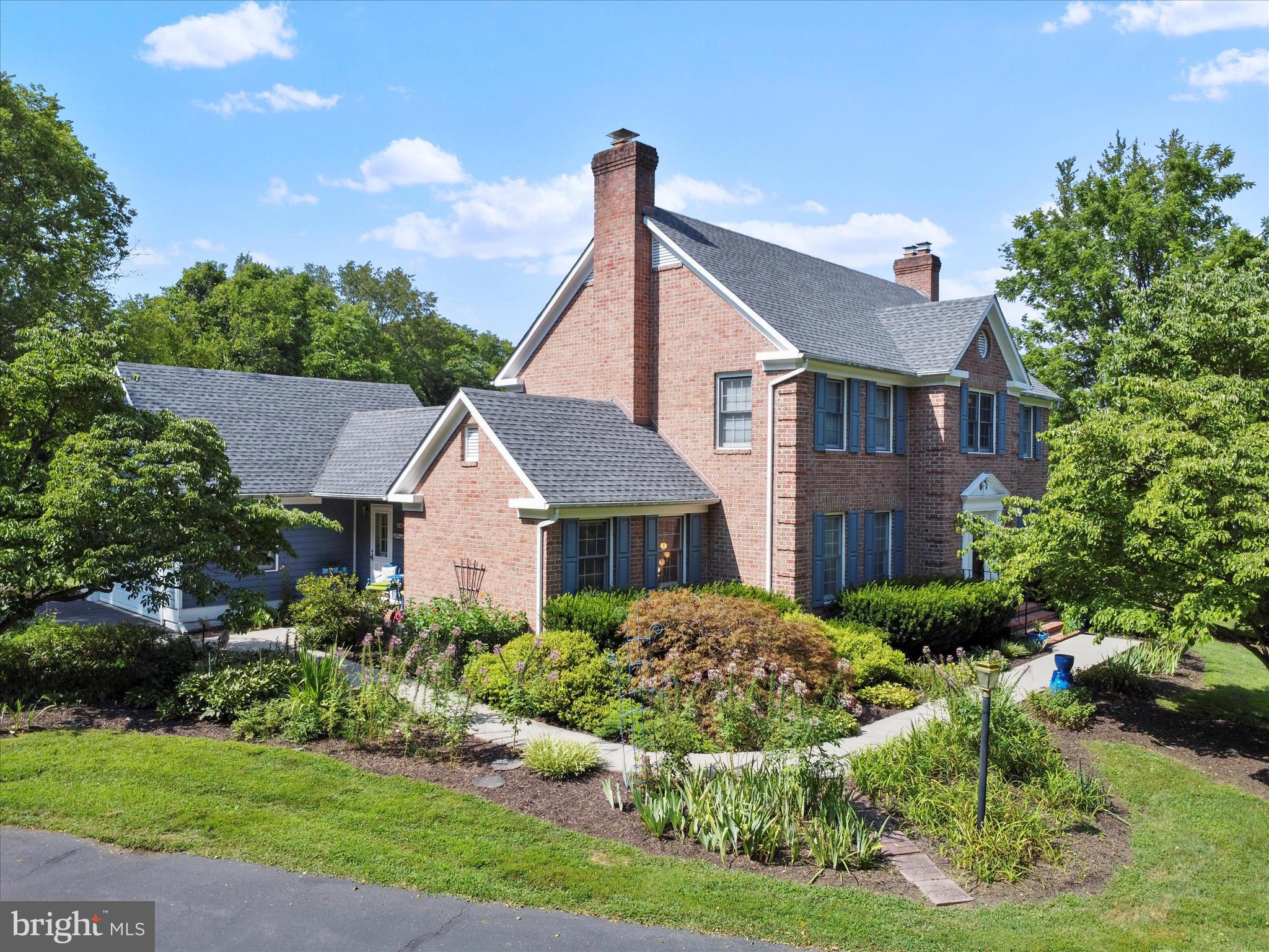 GLENN MEADOWS - Residential