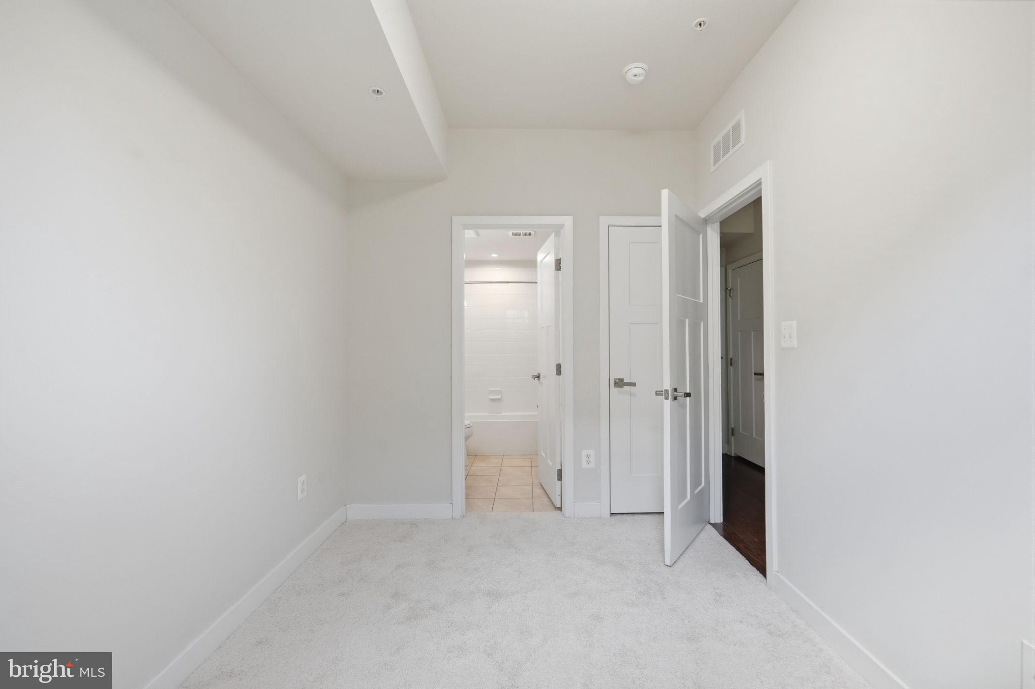 GREENBELT - Residential