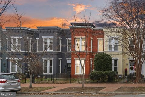 405 12TH STREET NE WASHINGTON DC 20002