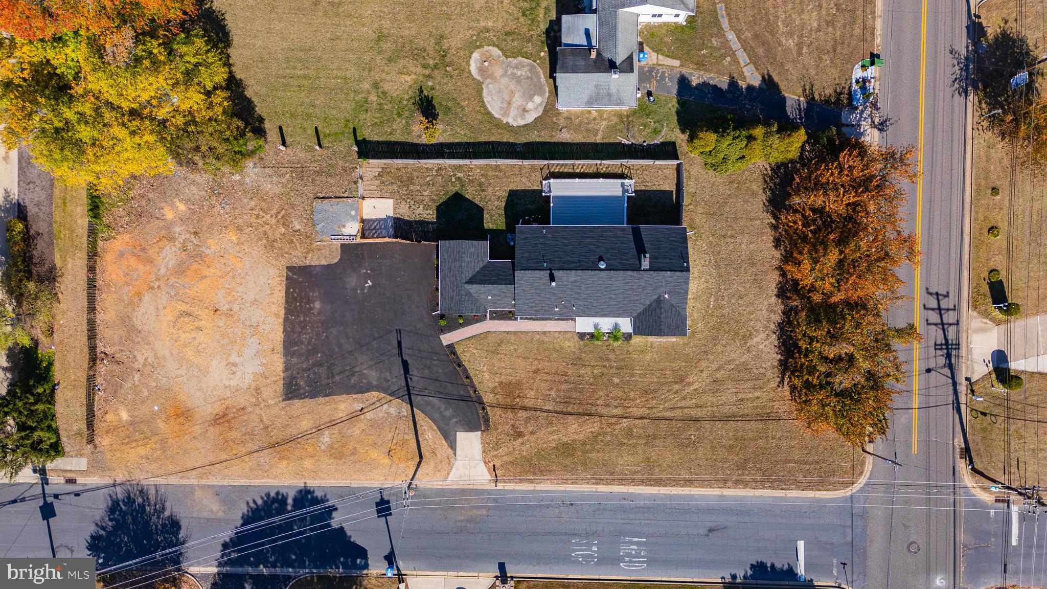 1112 SEVERN AVENUE