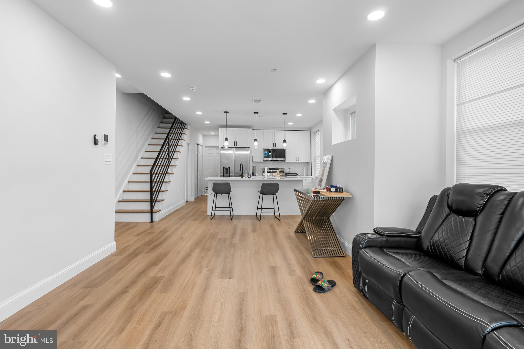 PHILADELPHIA (NORTH) - Residential Lease