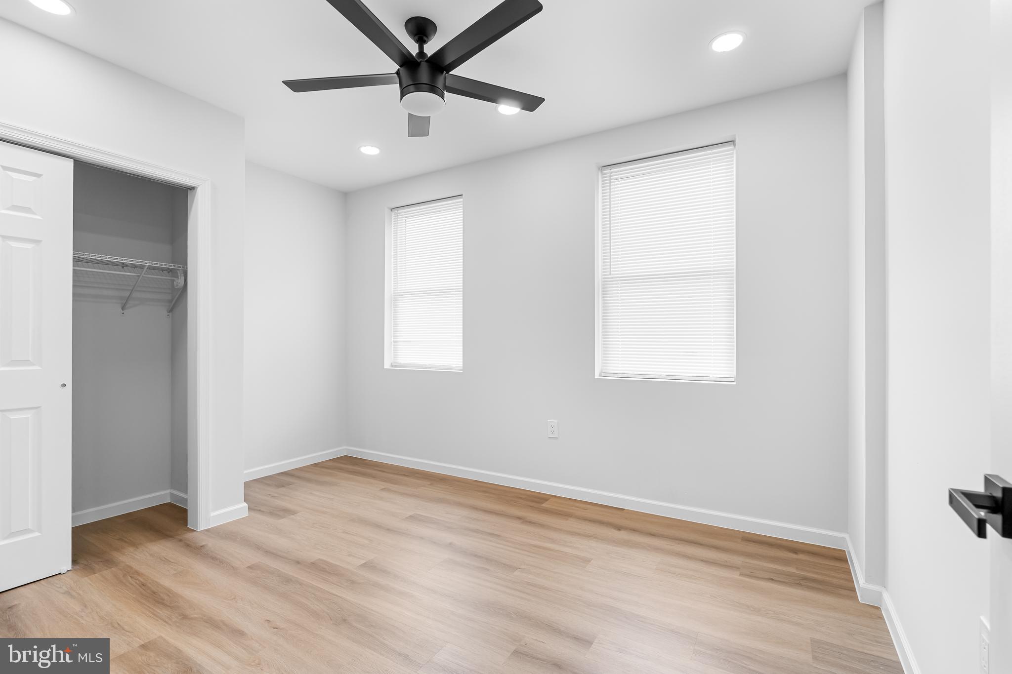 PHILADELPHIA (NORTH) - Residential Lease