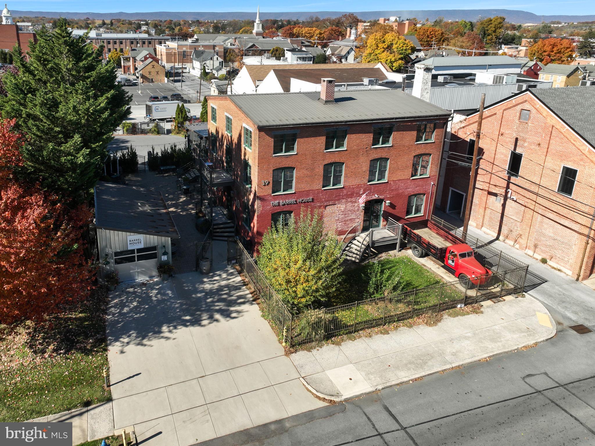 CHAMBERSBURG BOROUGH - Commercial Sale