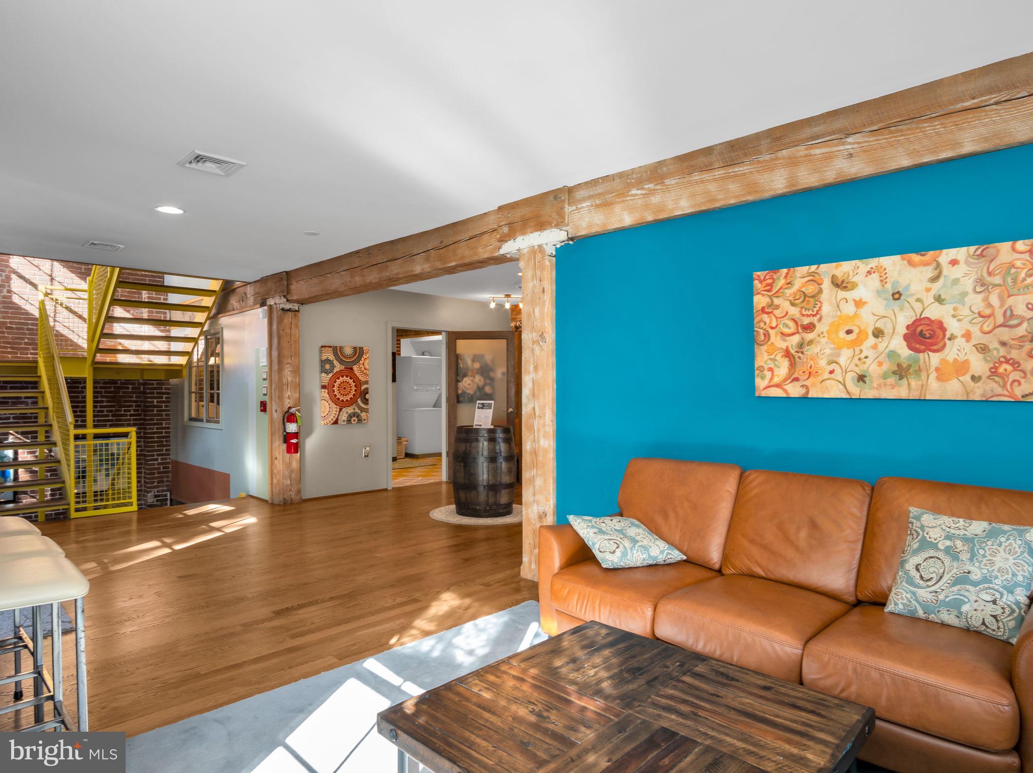 CHAMBERSBURG BOROUGH - Commercial Sale