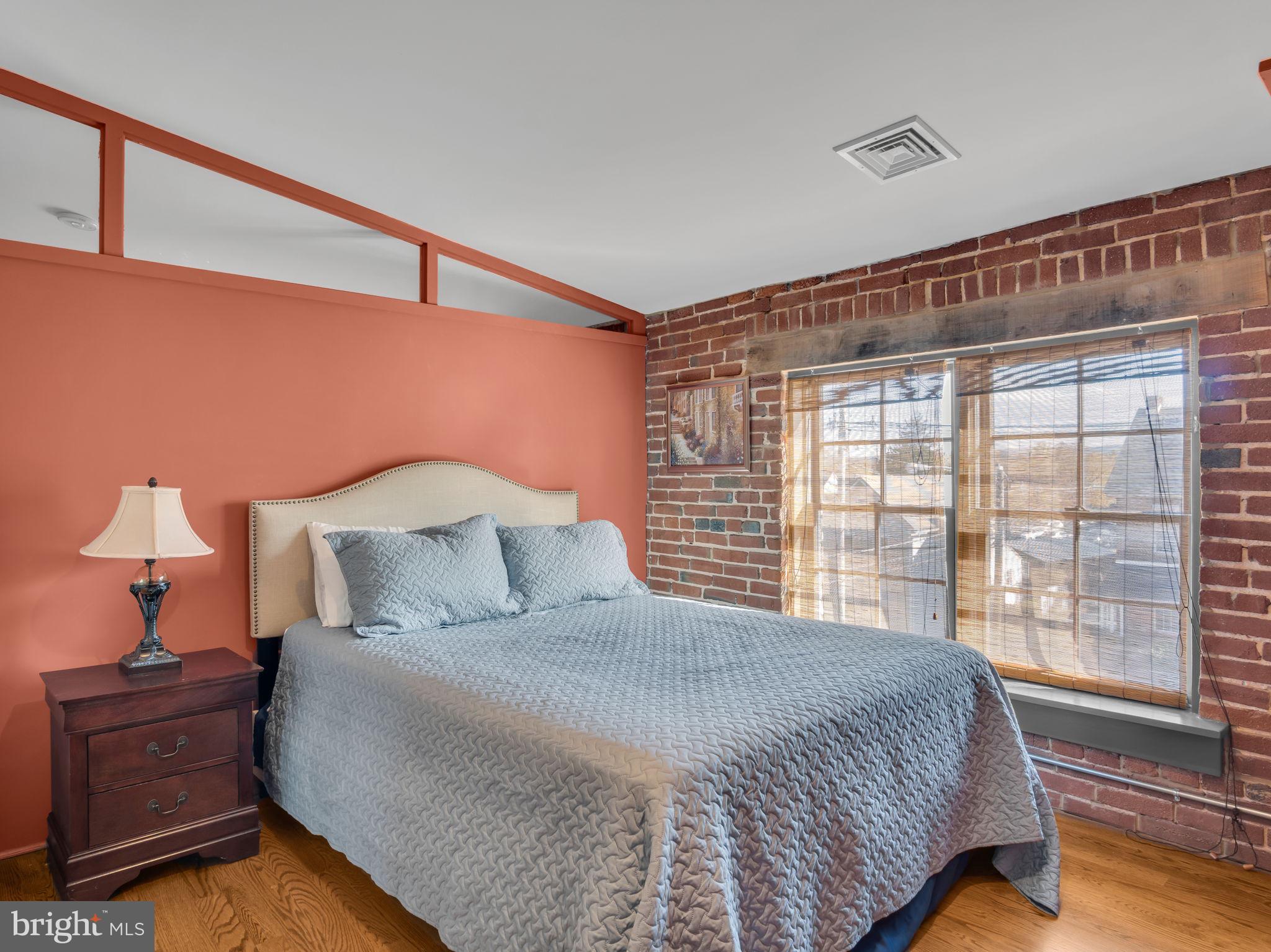 CHAMBERSBURG BOROUGH - Commercial Sale