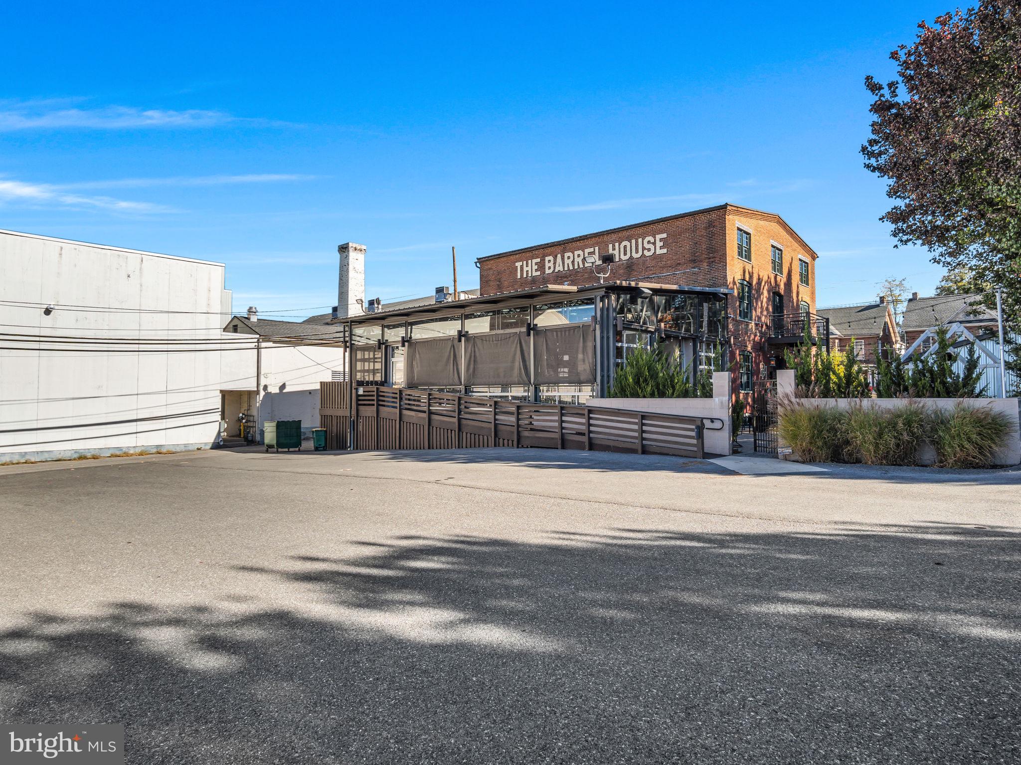 CHAMBERSBURG BOROUGH - Commercial Sale