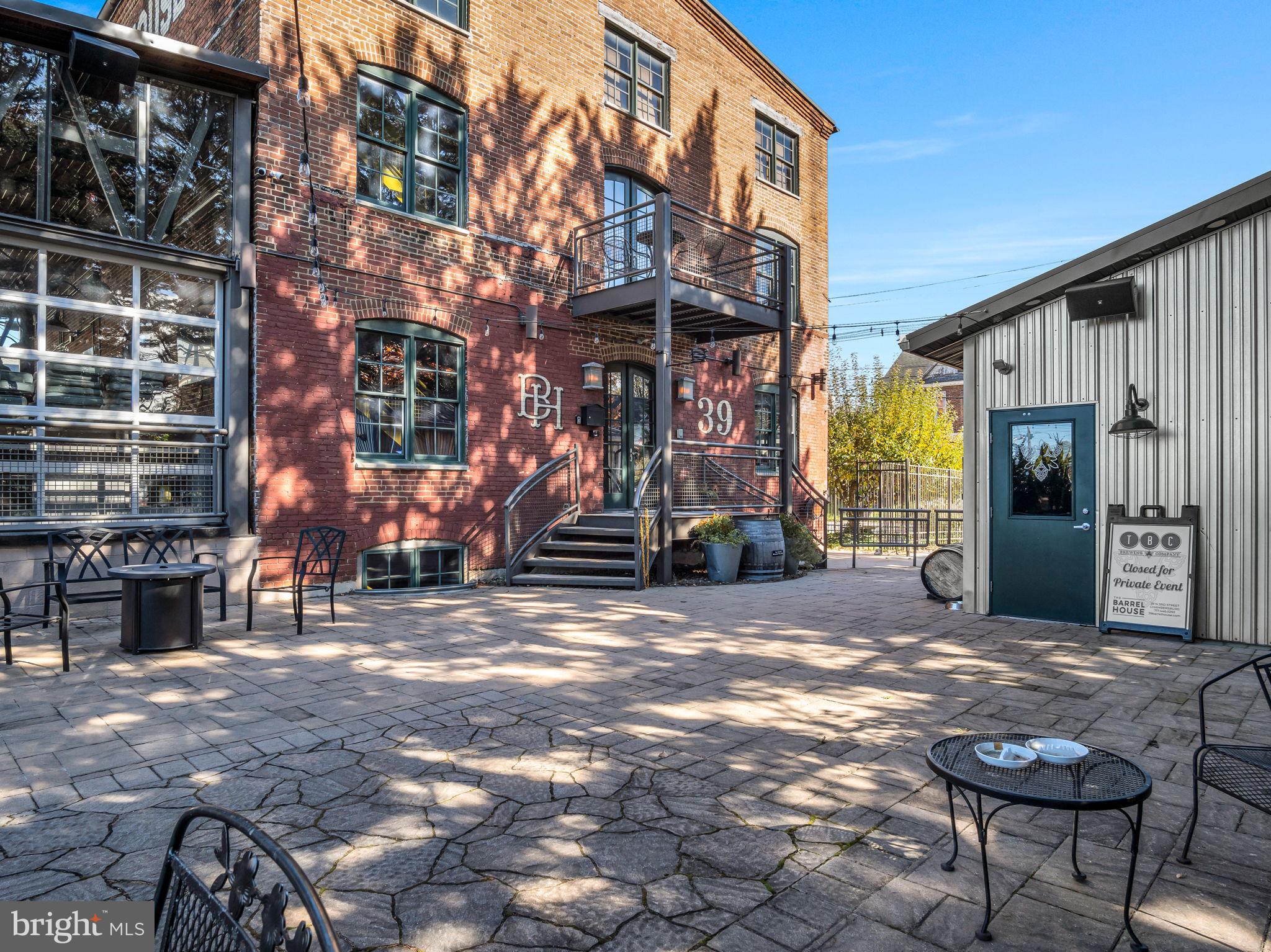 CHAMBERSBURG BOROUGH - Commercial Sale