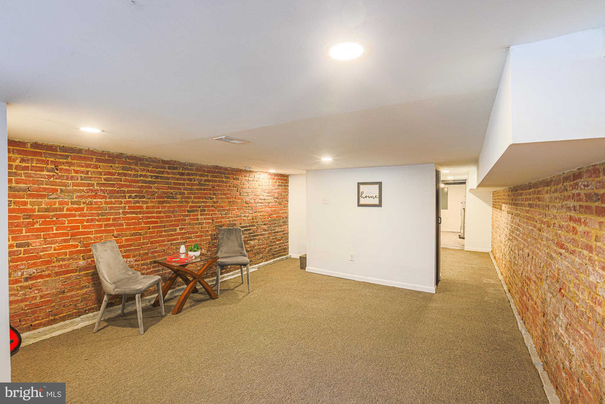 MIDTOWN EDMONDSON - Residential