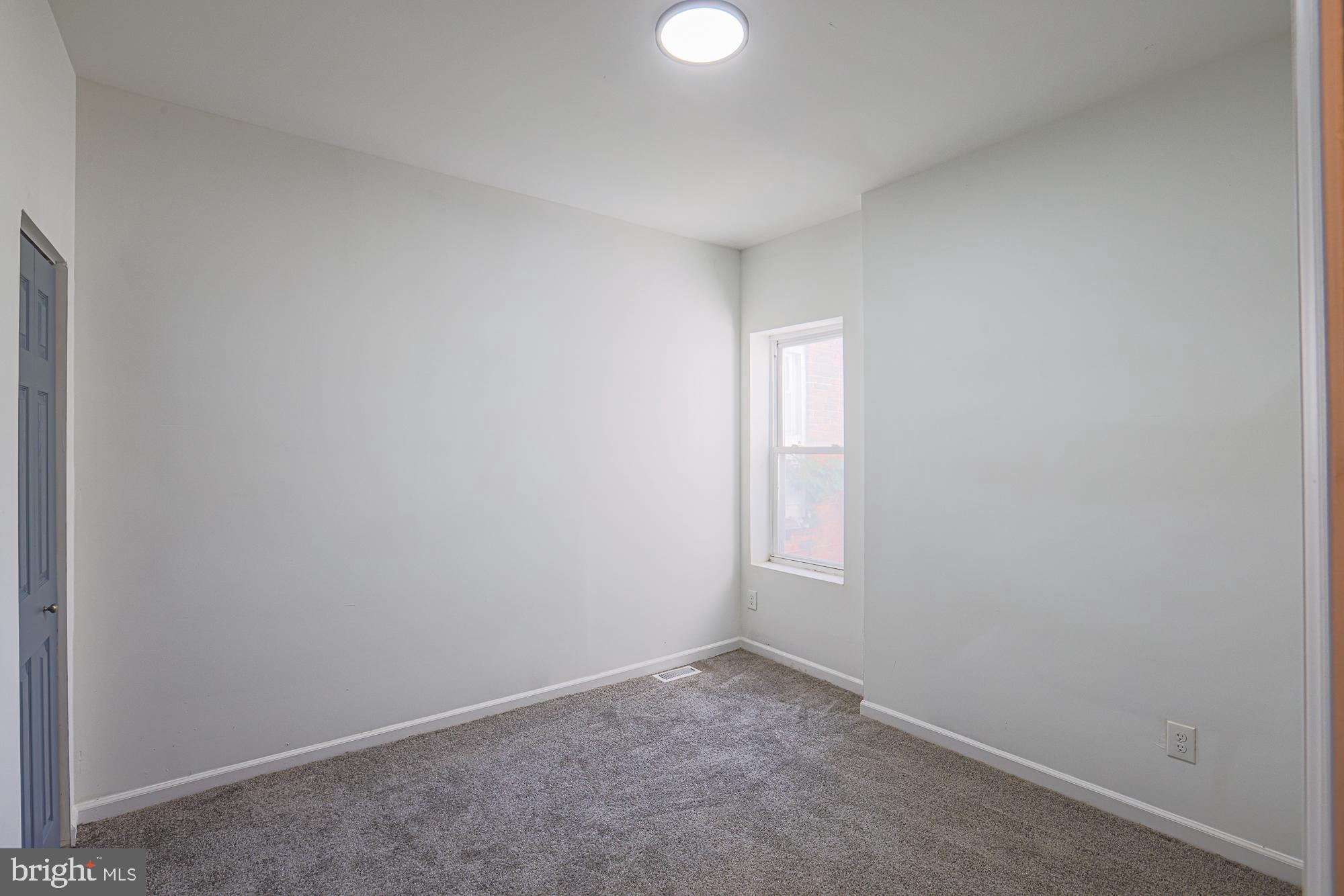 MIDTOWN EDMONDSON - Residential