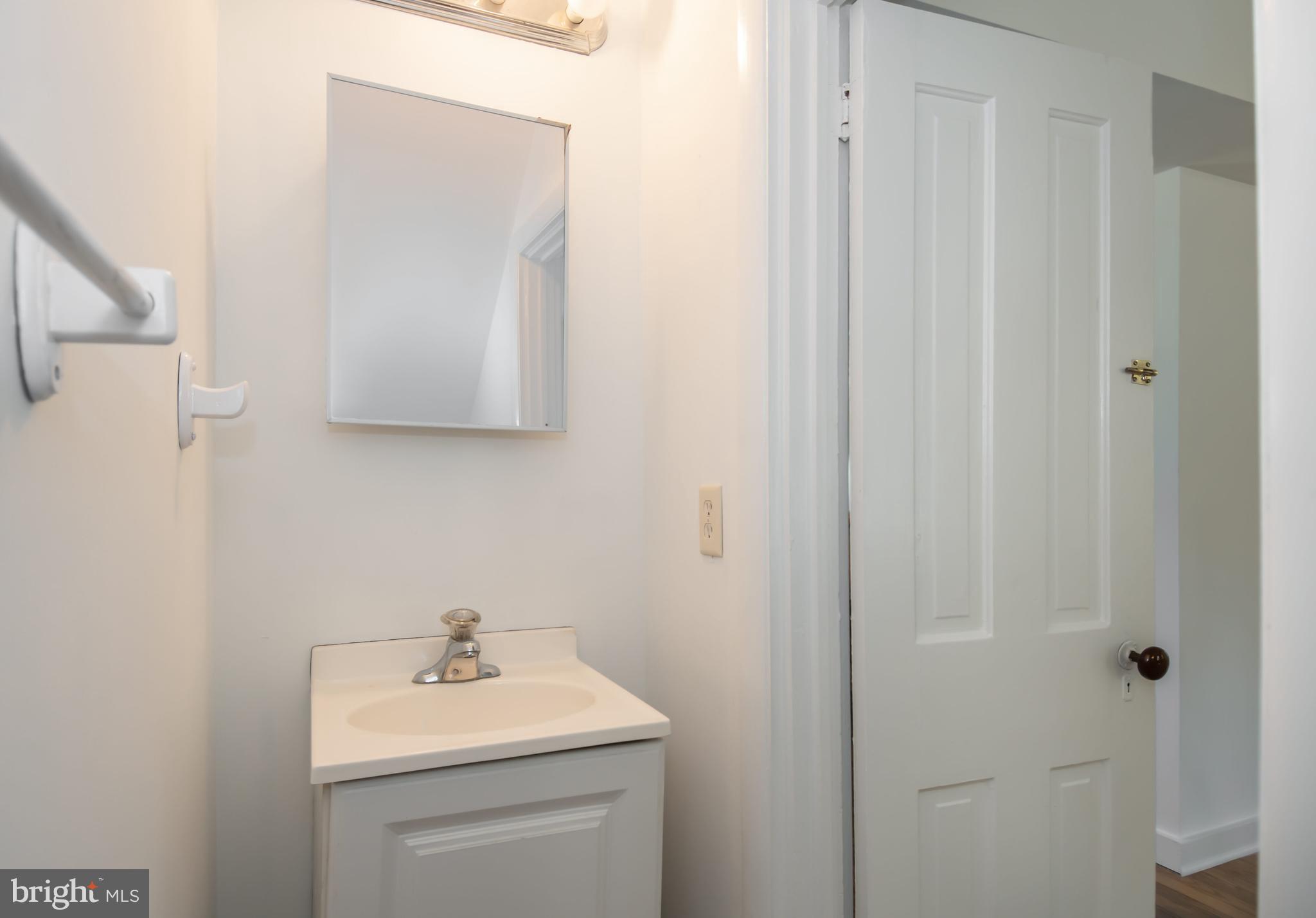 ROCK HALL - Residential