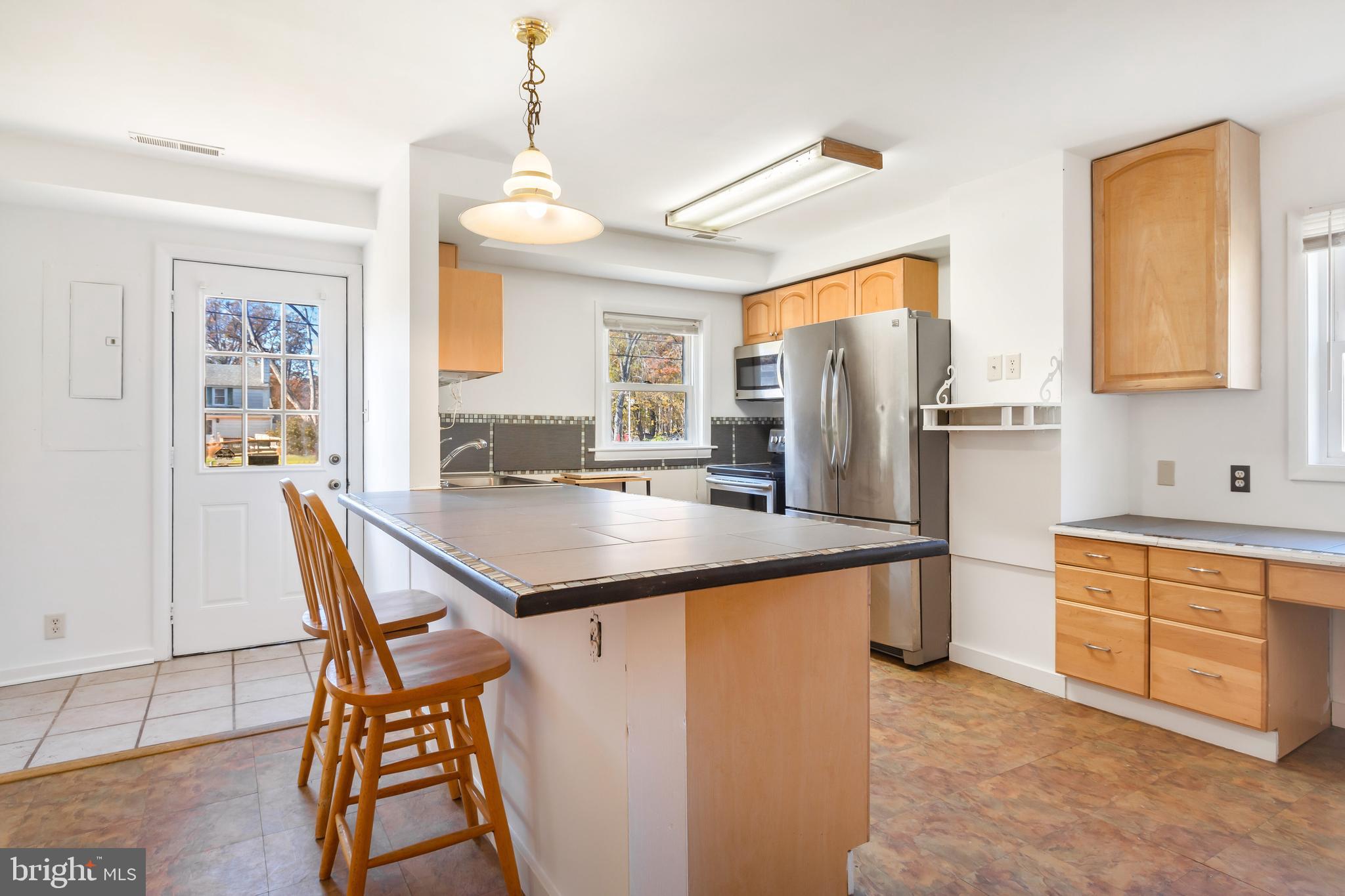 ROCK HALL - Residential