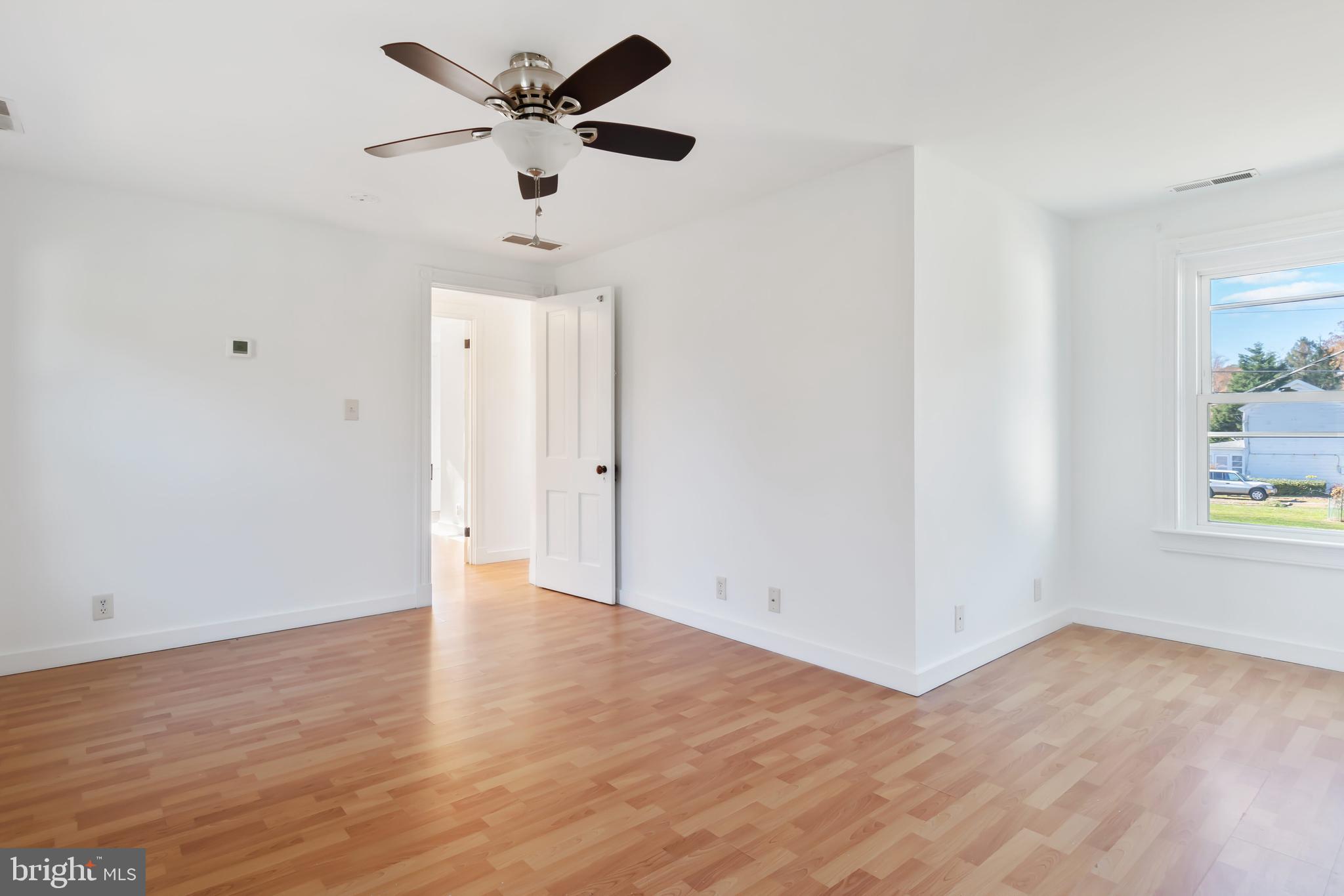 ROCK HALL - Residential