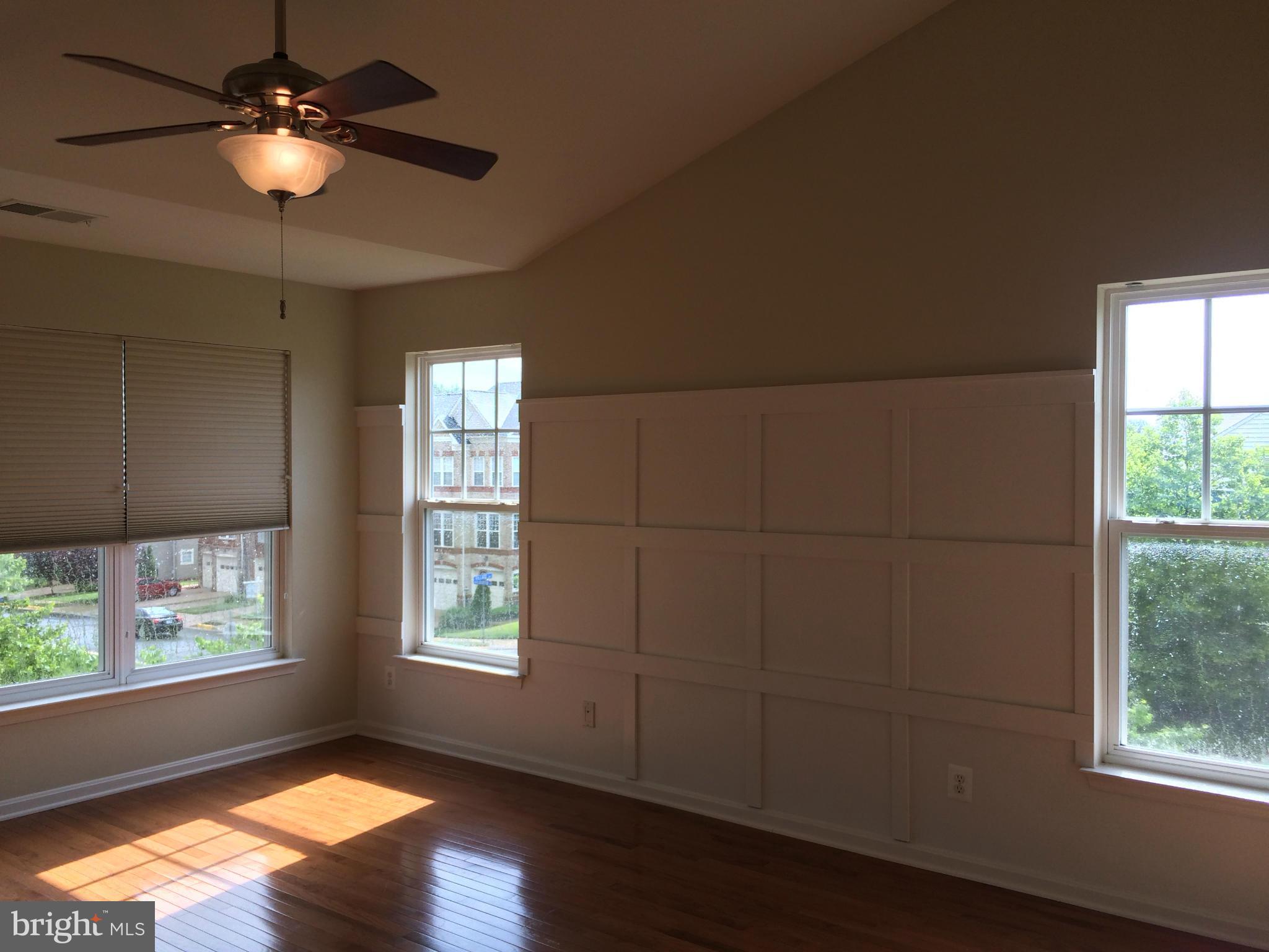 BROADLANDS SOUTH - Residential Lease