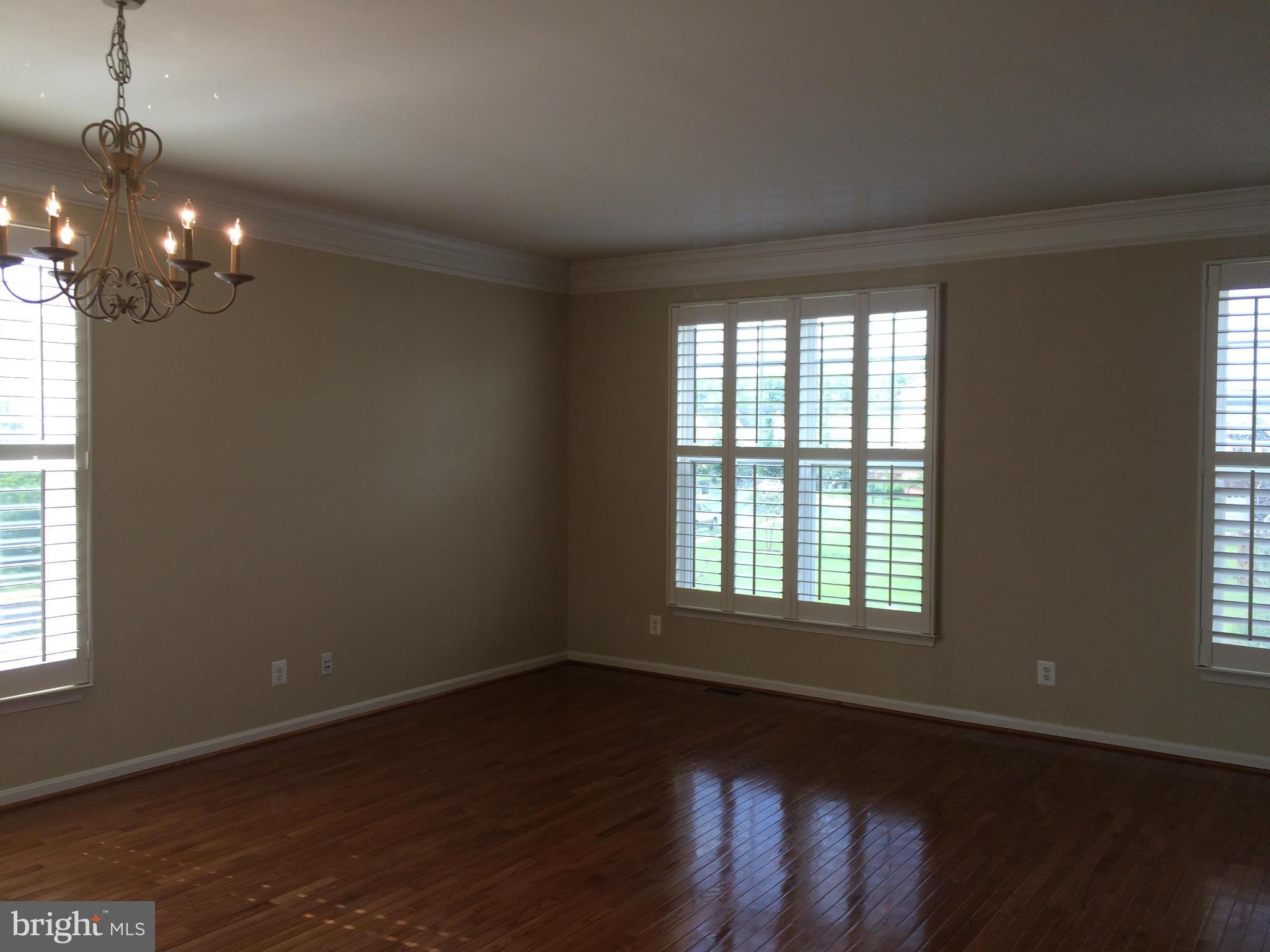 BROADLANDS SOUTH - Residential Lease