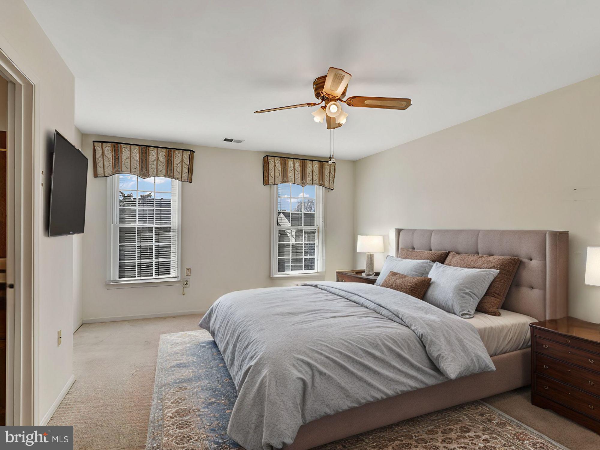 FAIR OAKS FARMS - Residential