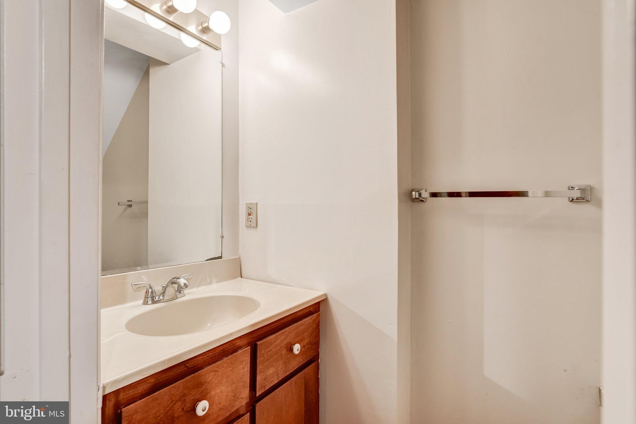 FAIR OAKS FARMS - Residential