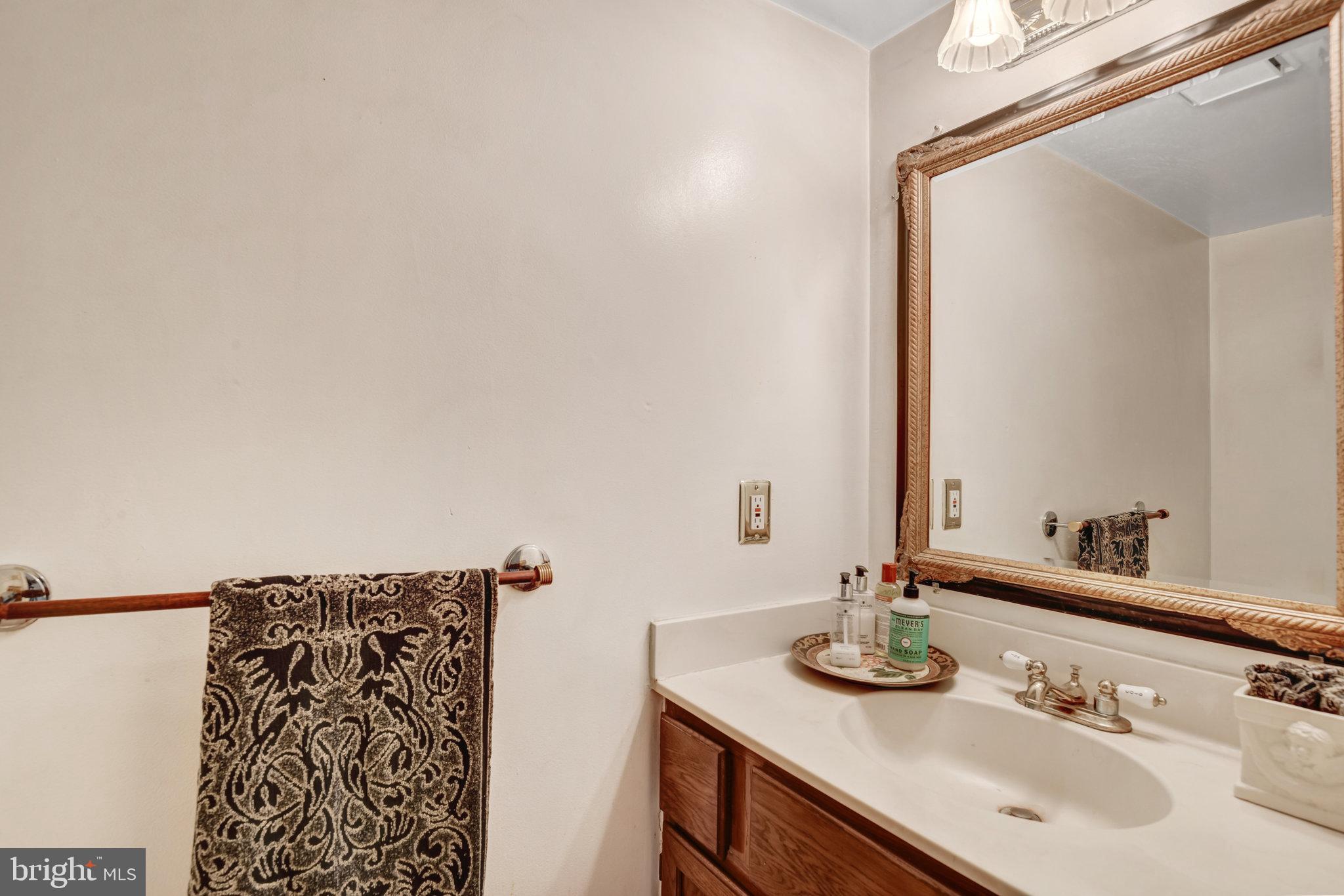 FAIR OAKS FARMS - Residential