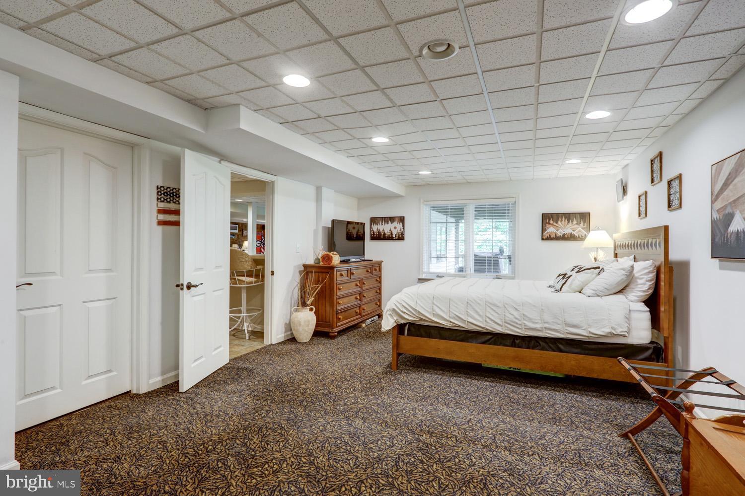 STRASBURG TWP - Residential