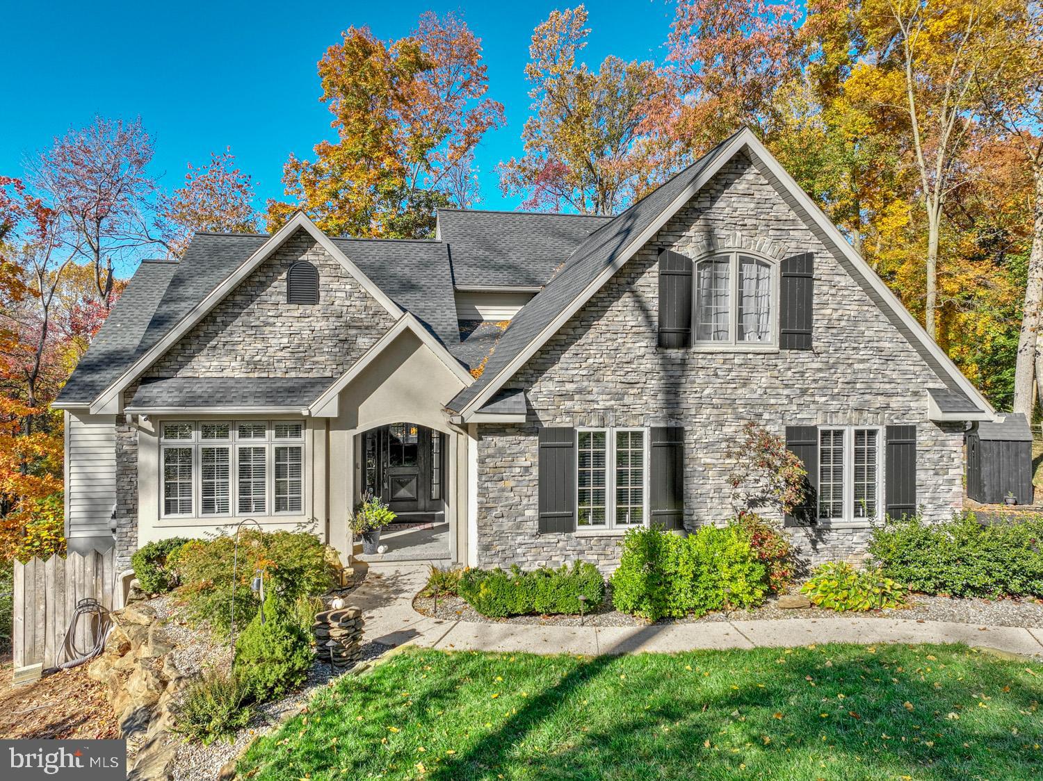 26 OAK VIEW DRIVE