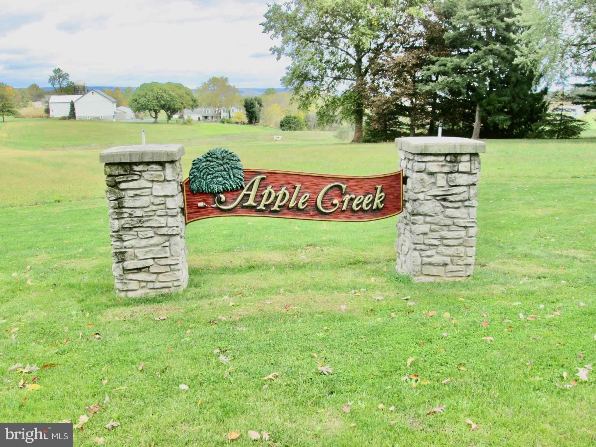 APPLE CREEK - MYERSTOWN - Residential