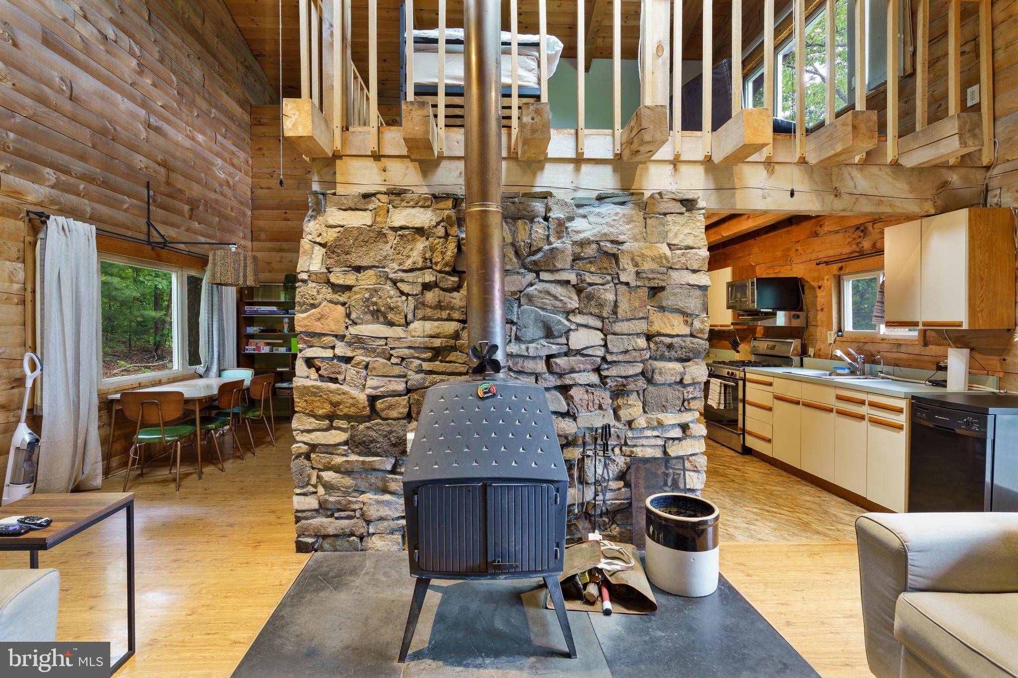 SPRUCE PINE HOLLOW - Residential