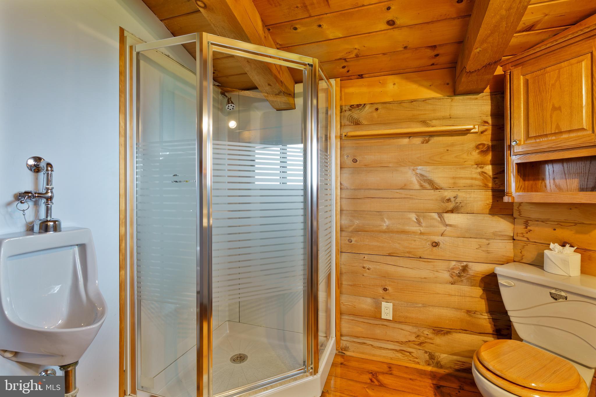 SPRUCE PINE HOLLOW - Residential