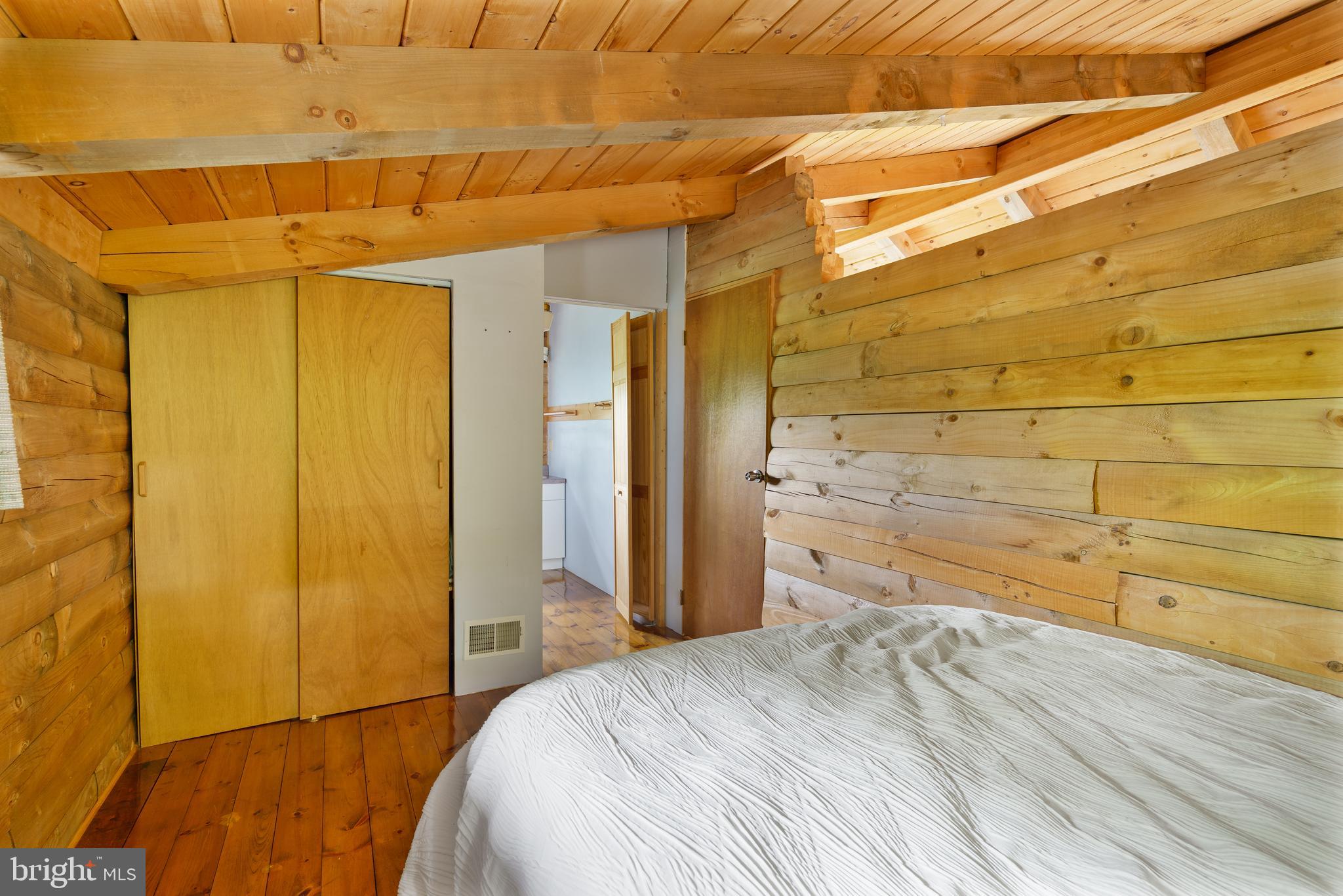 SPRUCE PINE HOLLOW - Residential