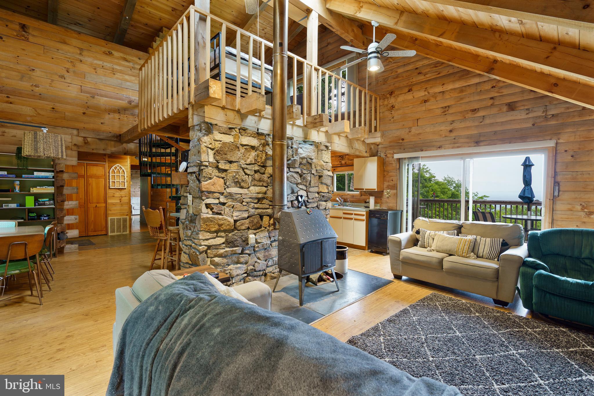 SPRUCE PINE HOLLOW - Residential