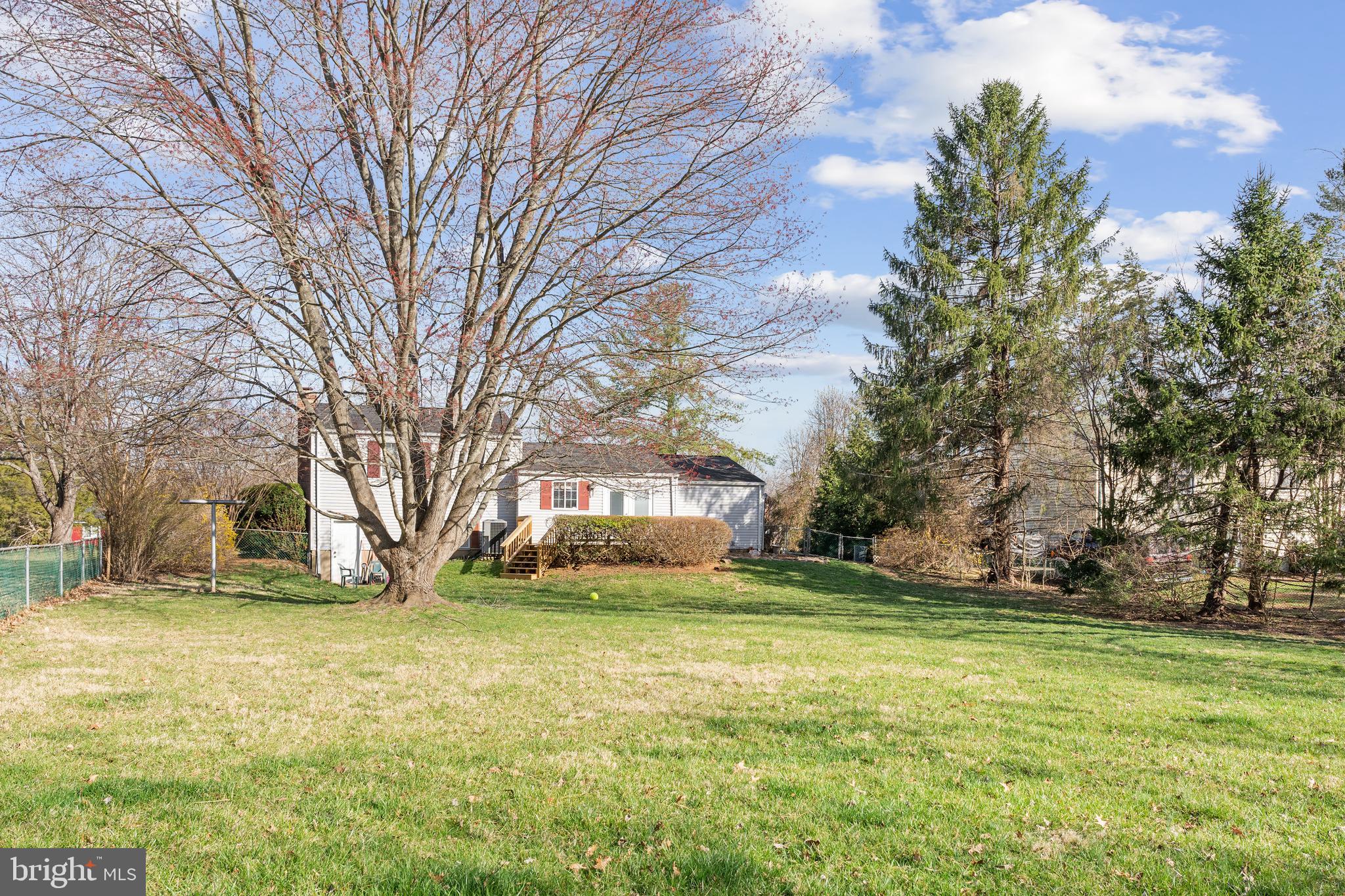 WARRENTON LAKES - Residential