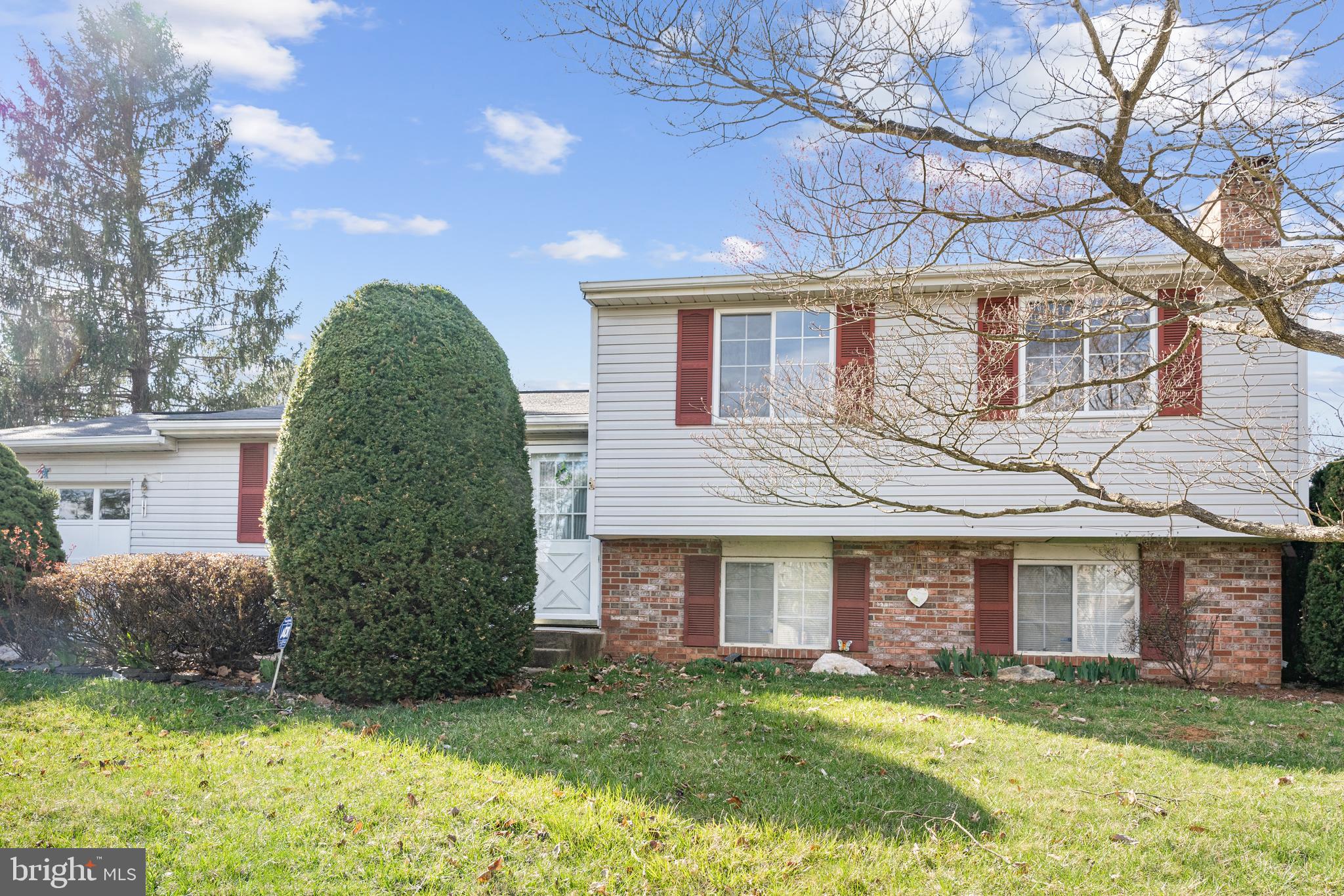 WARRENTON LAKES - Residential