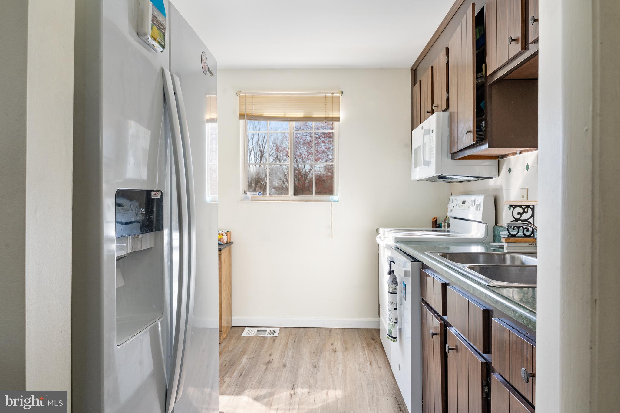 WARRENTON LAKES - Residential