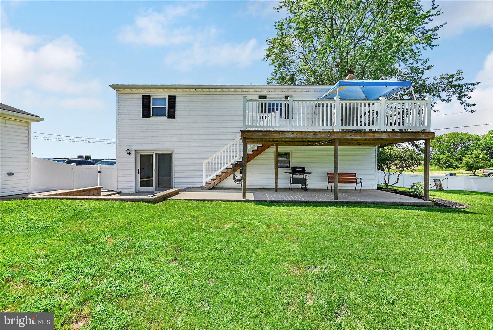 3370 GRANDVIEW DRIVE