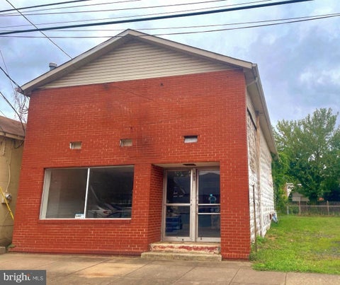 Photo of 409 Broadway Street, QUANTICO, VA 22134 (MLS # VAPW2129360)