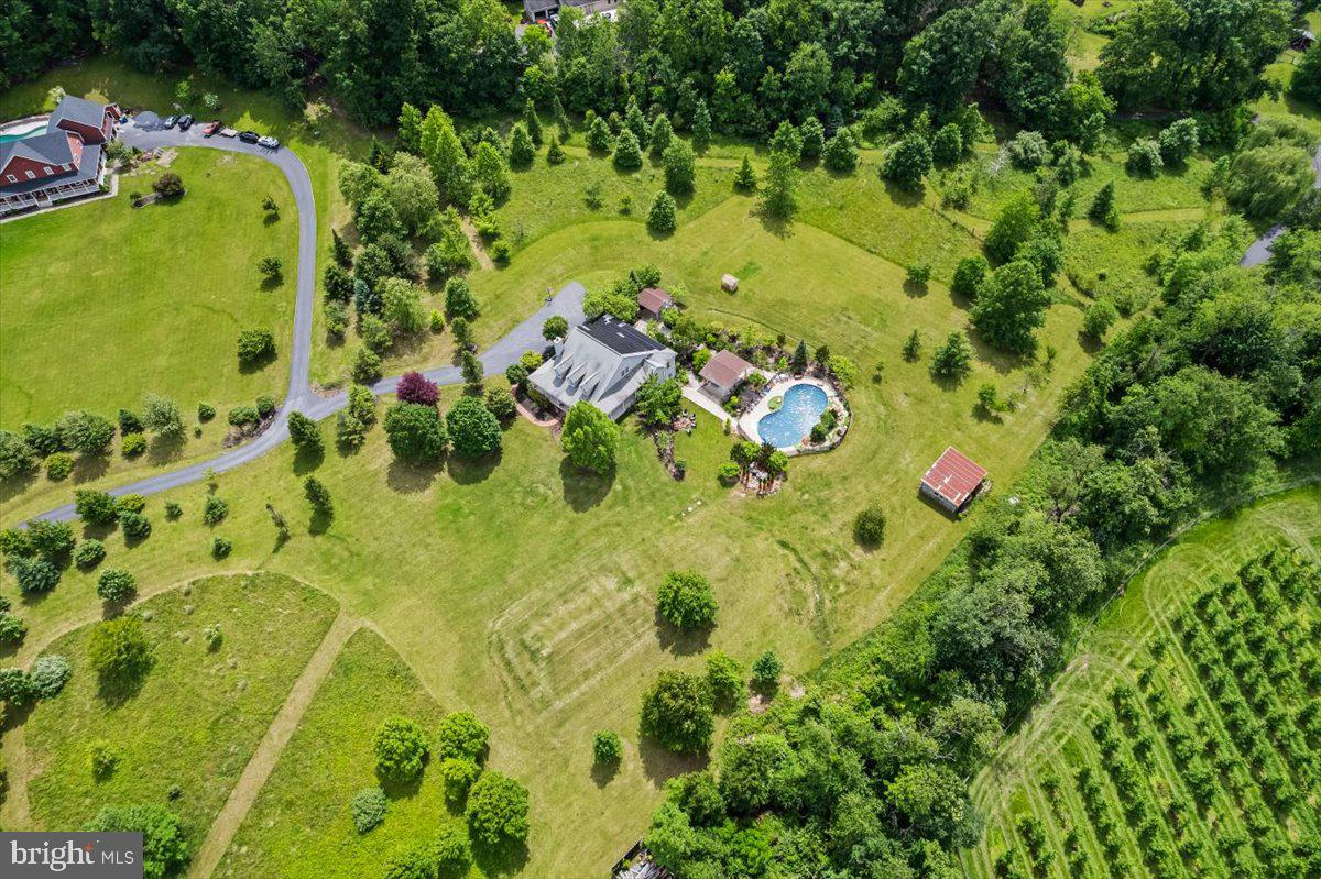 77 BIG OAK ROAD