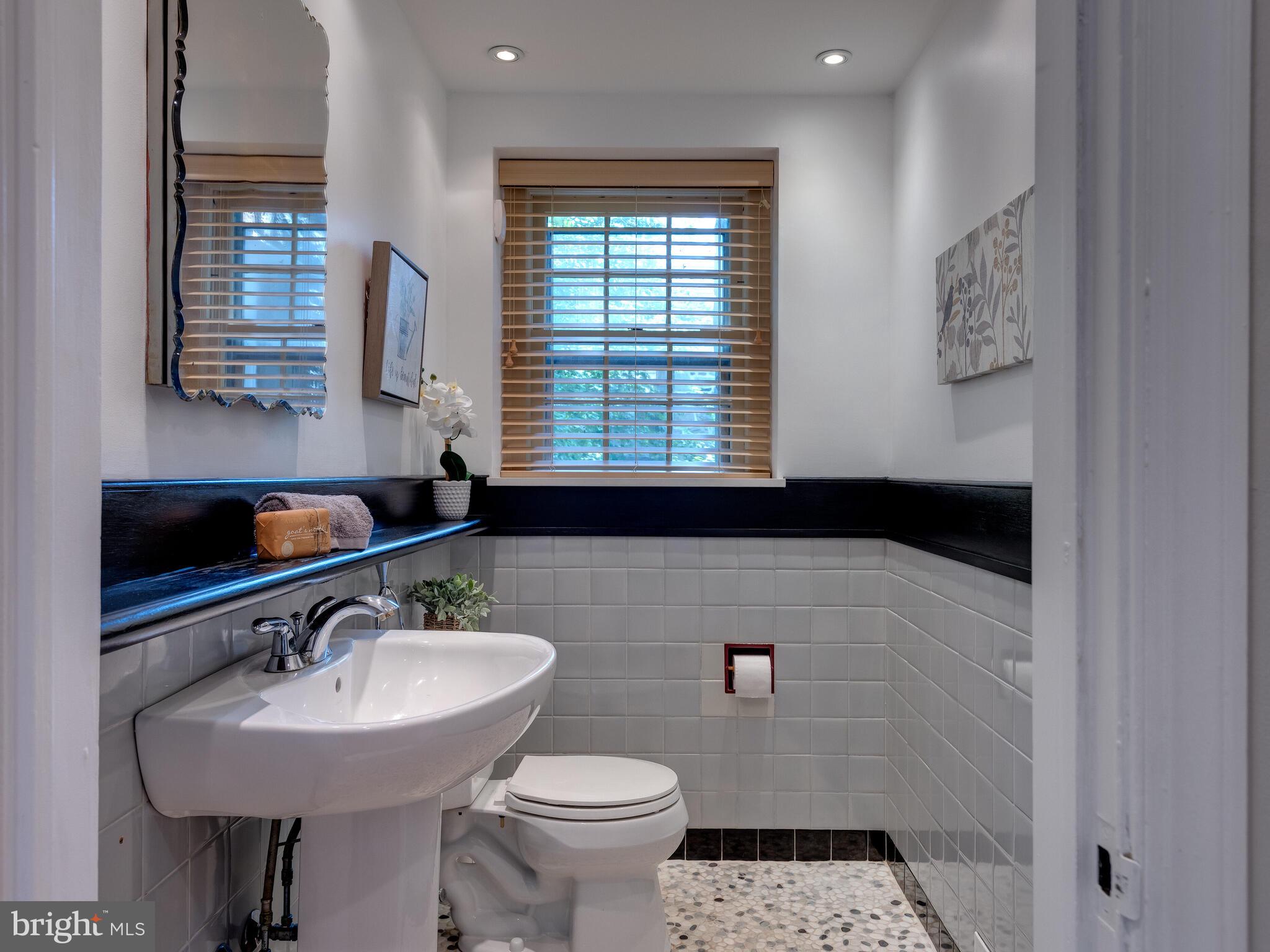 MERION STATION - Residential