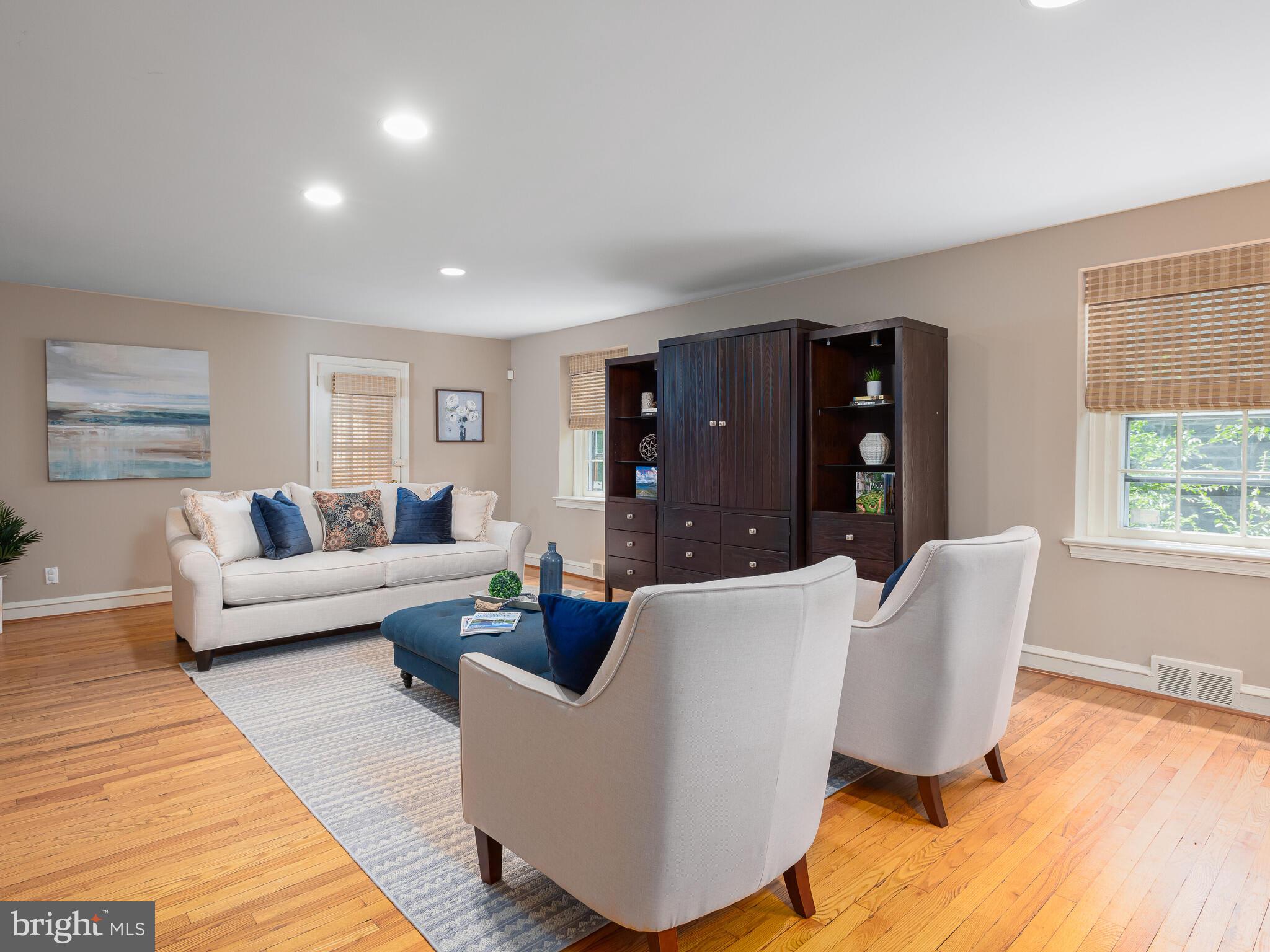 MERION STATION - Residential