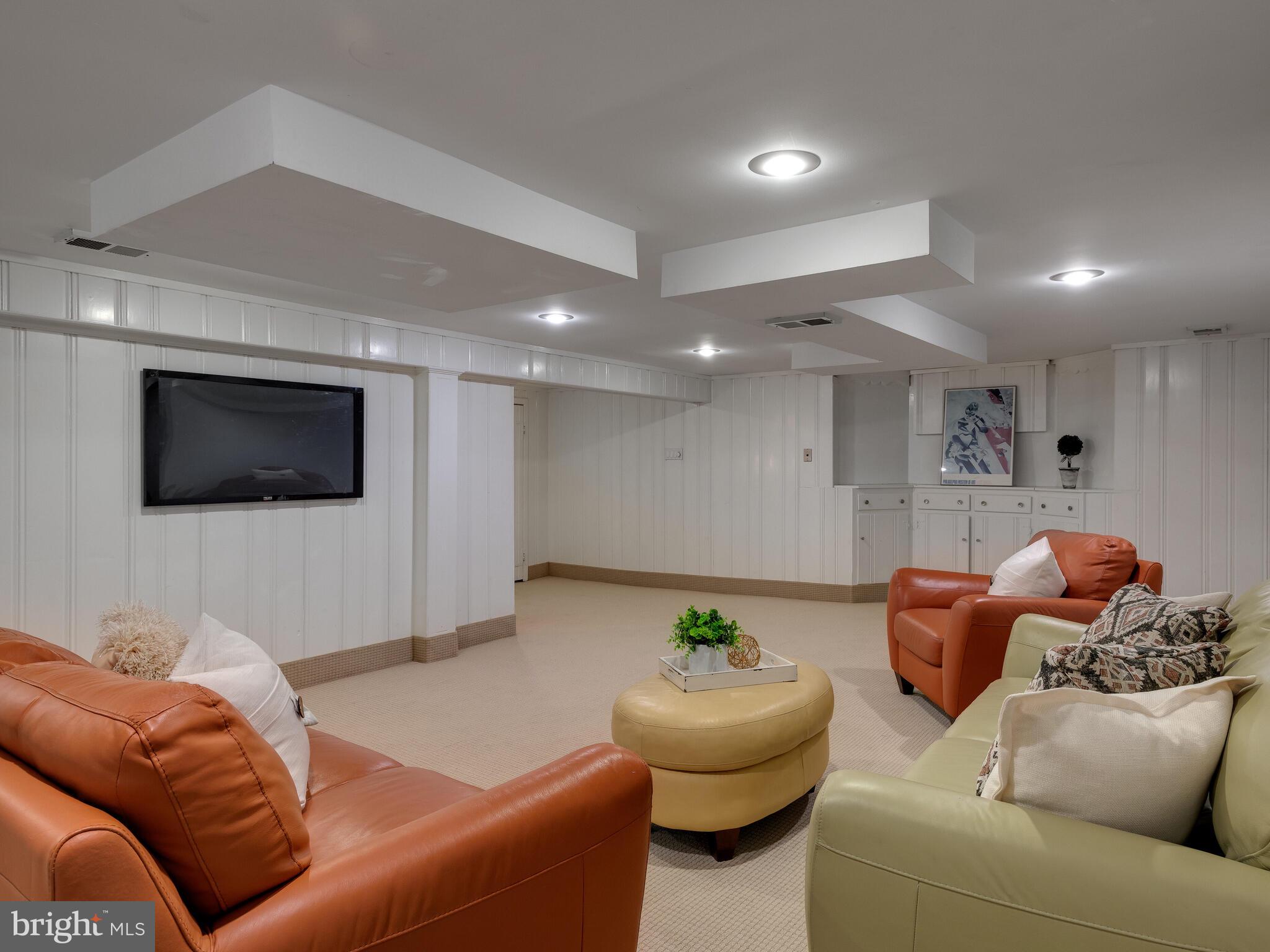 MERION STATION - Residential