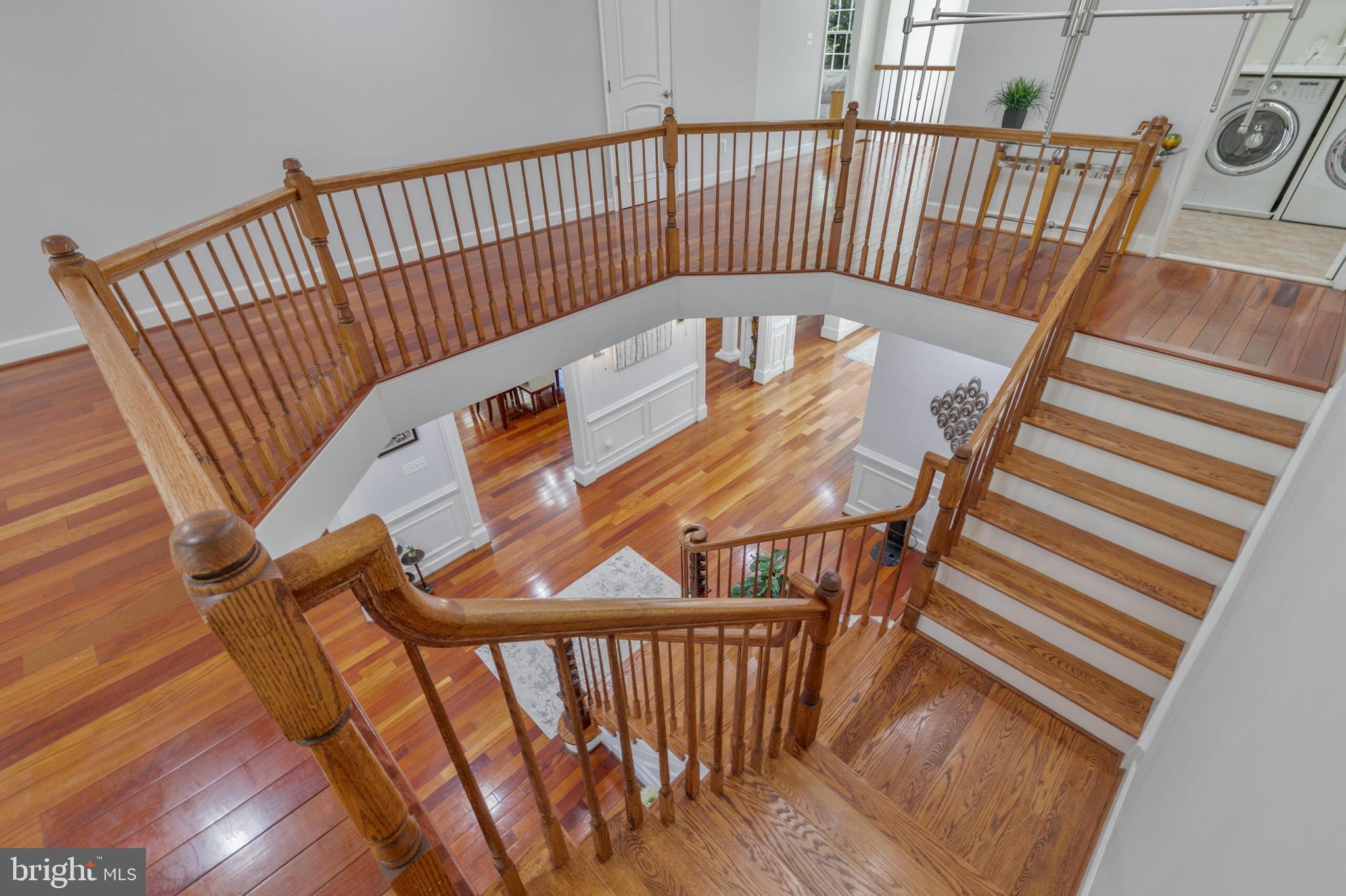 OVER LEE KNOLLS - Residential