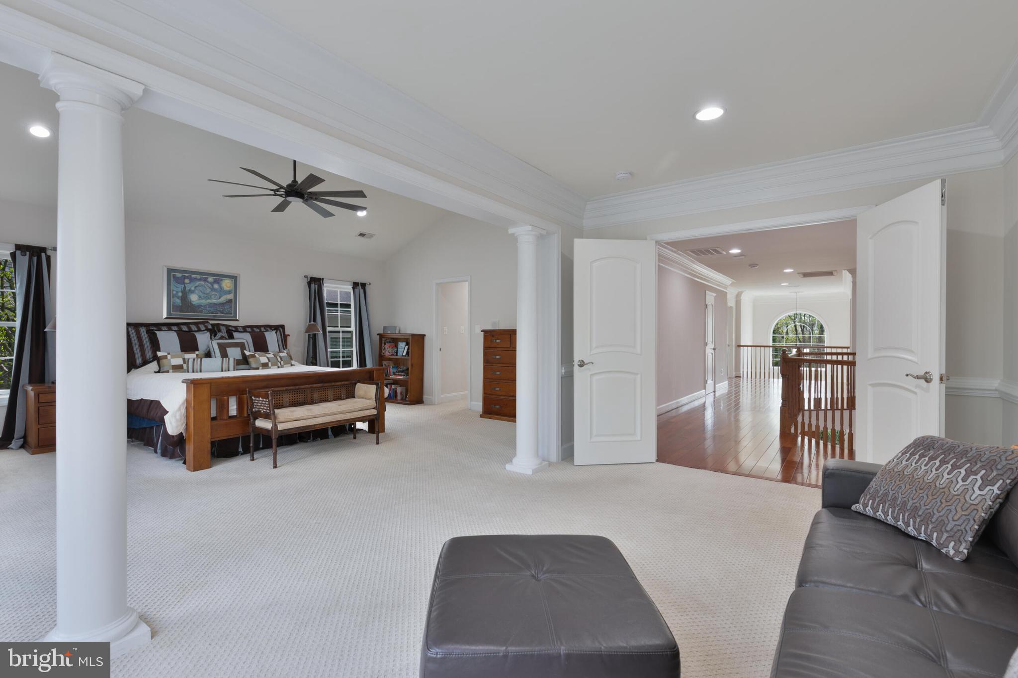 OVER LEE KNOLLS - Residential